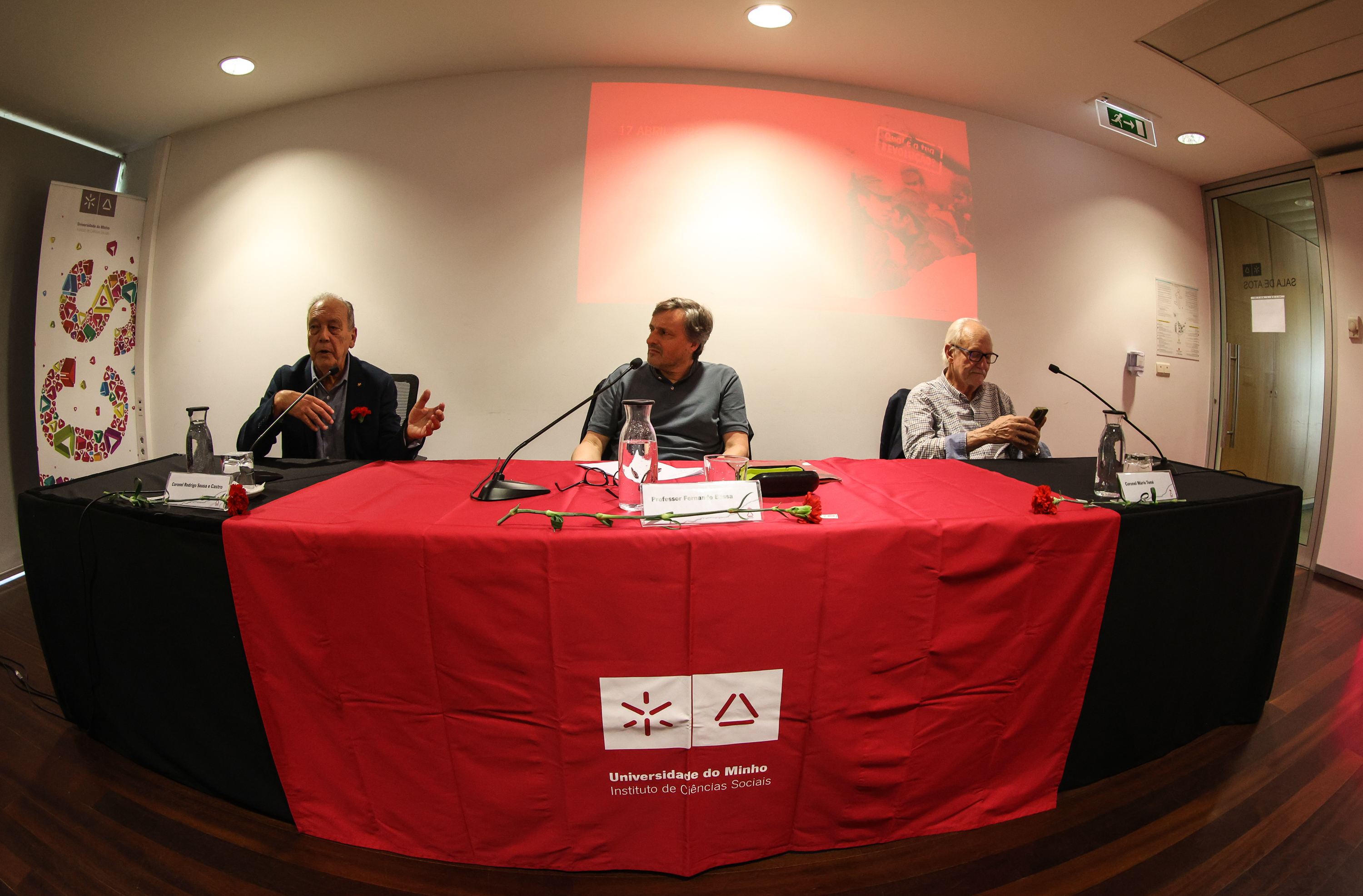 Thumbnail da galeria Capitães de Abril