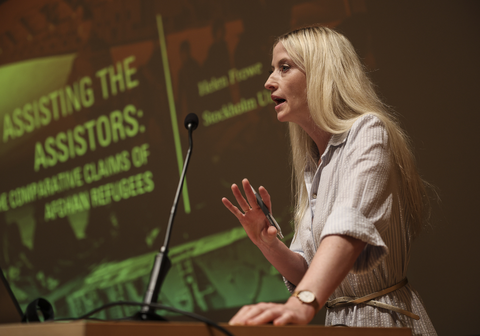 Thumbnail da galeria Meetings On Ehics And Political Philosophy