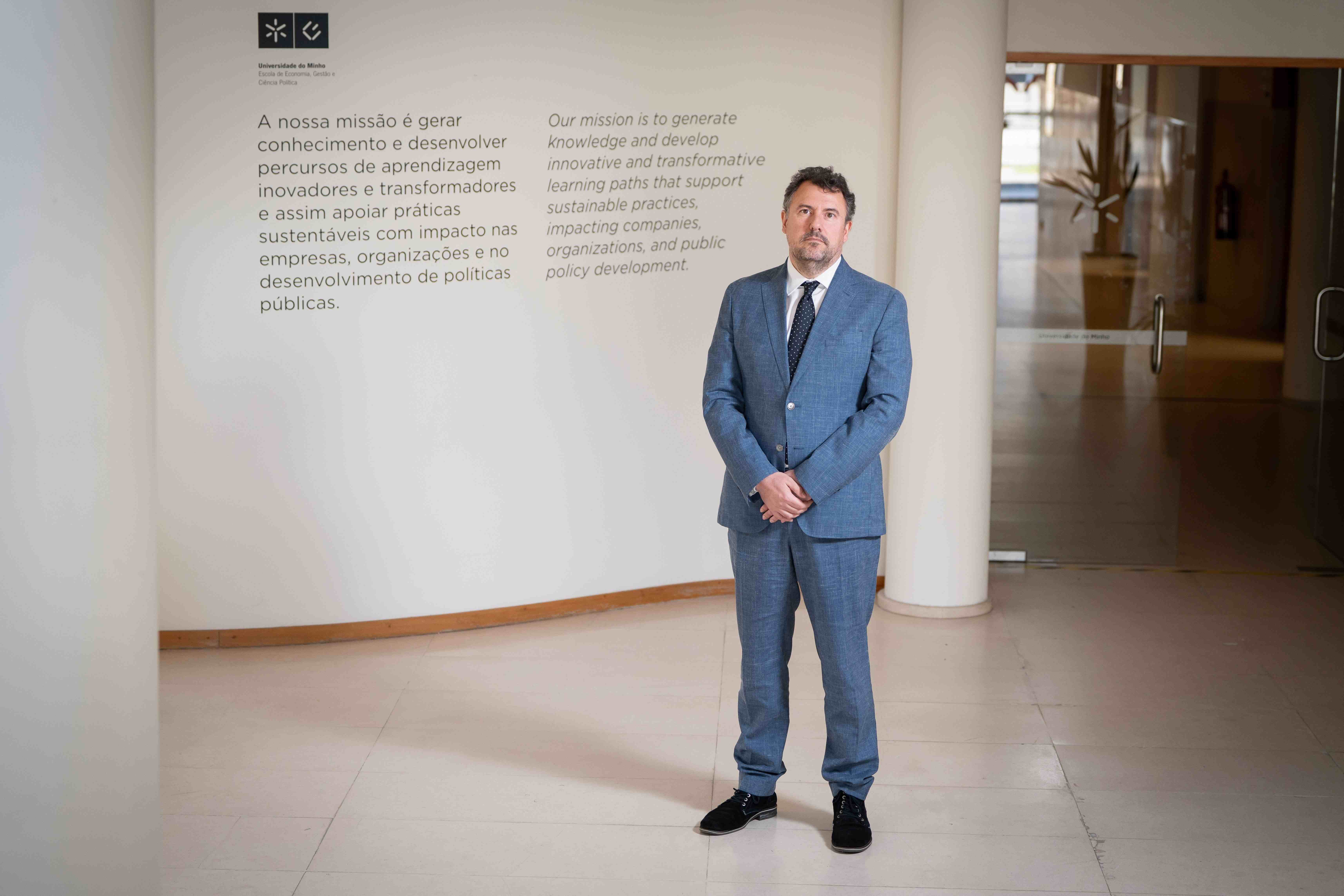 A imagem pode conter: Aguiar-, Conraria, República, Presidente, Presidente da República