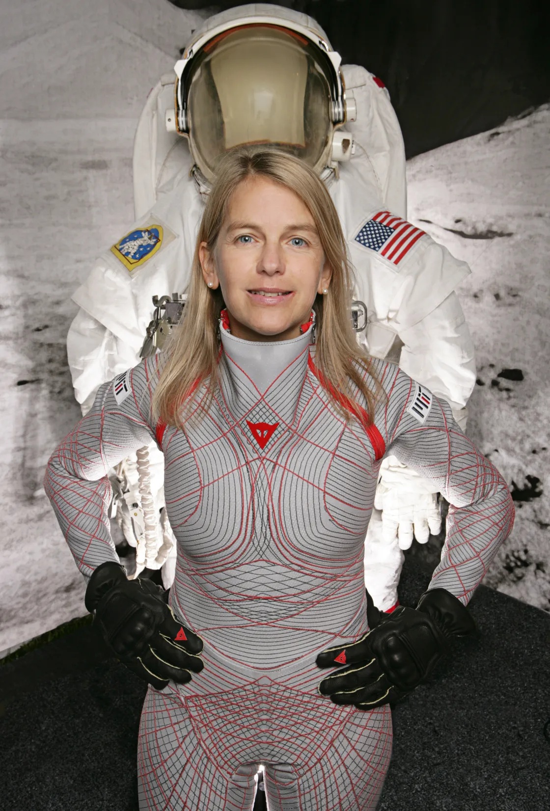 A imagem pode conter: Dava, Newman,, UMinho recebe hoje Dava Newman,