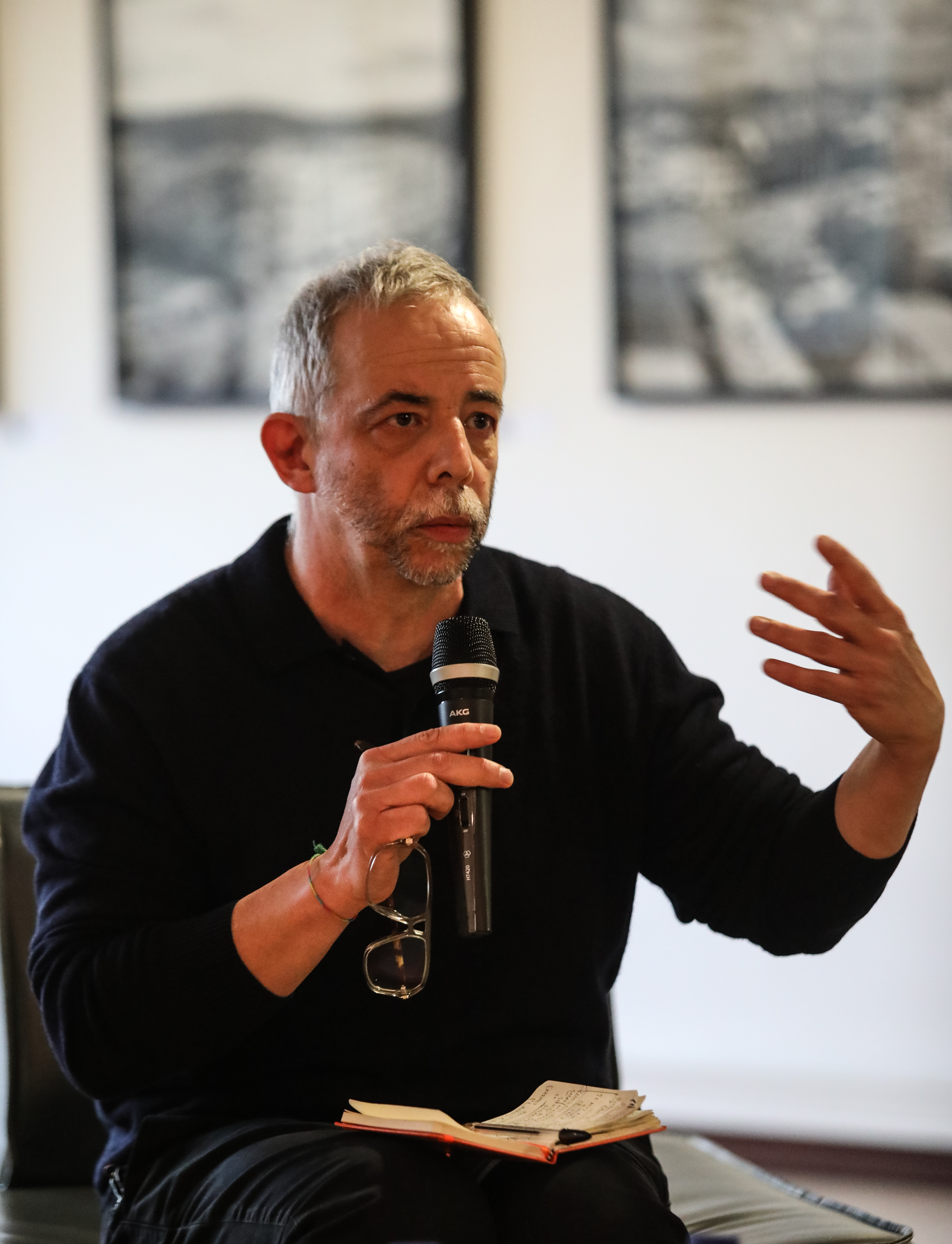 Imagem número 10 da galeria Lançamento do livro Evidência Futura