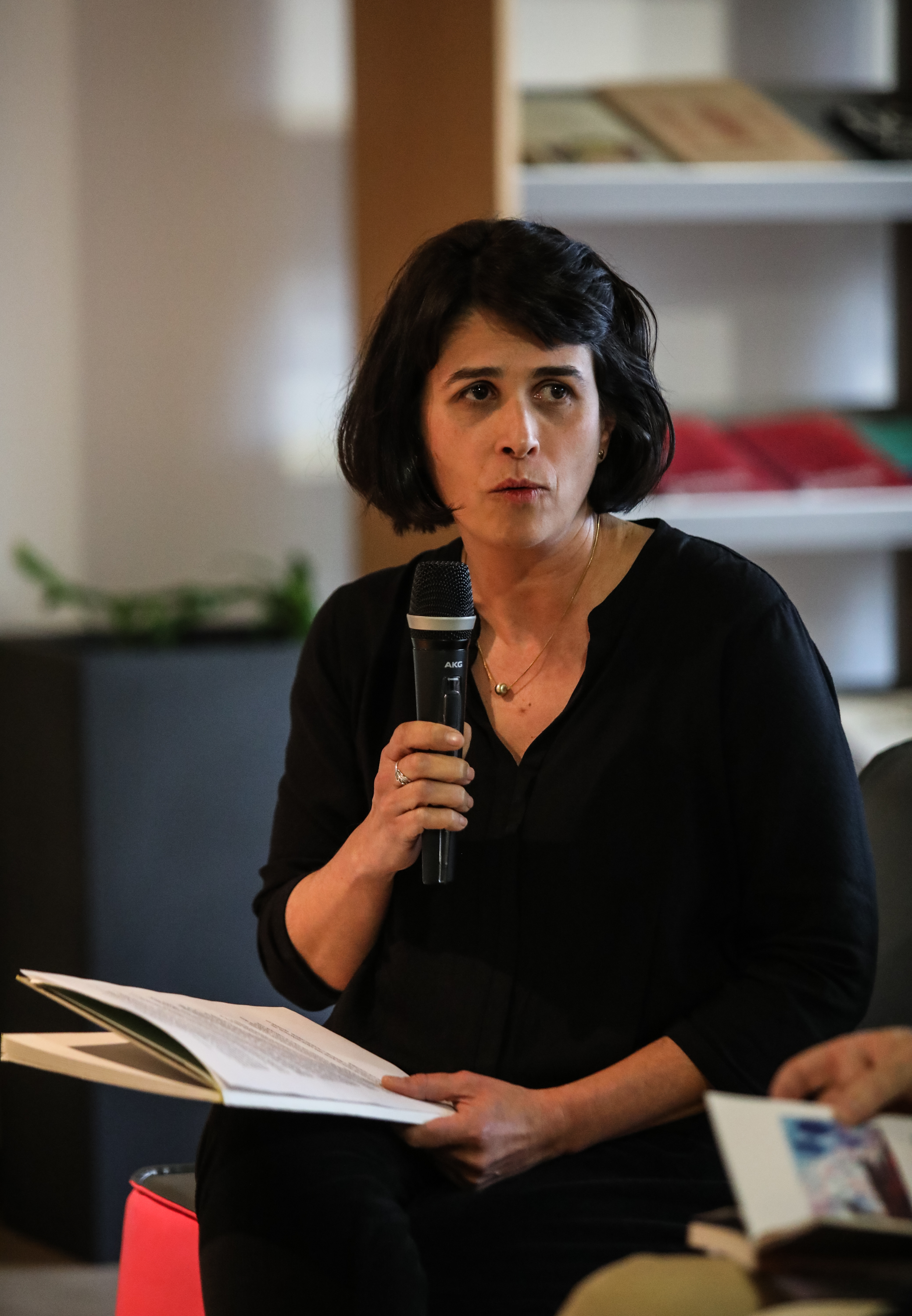 Imagem número 5 da galeria Lançamento do livro Evidência Futura