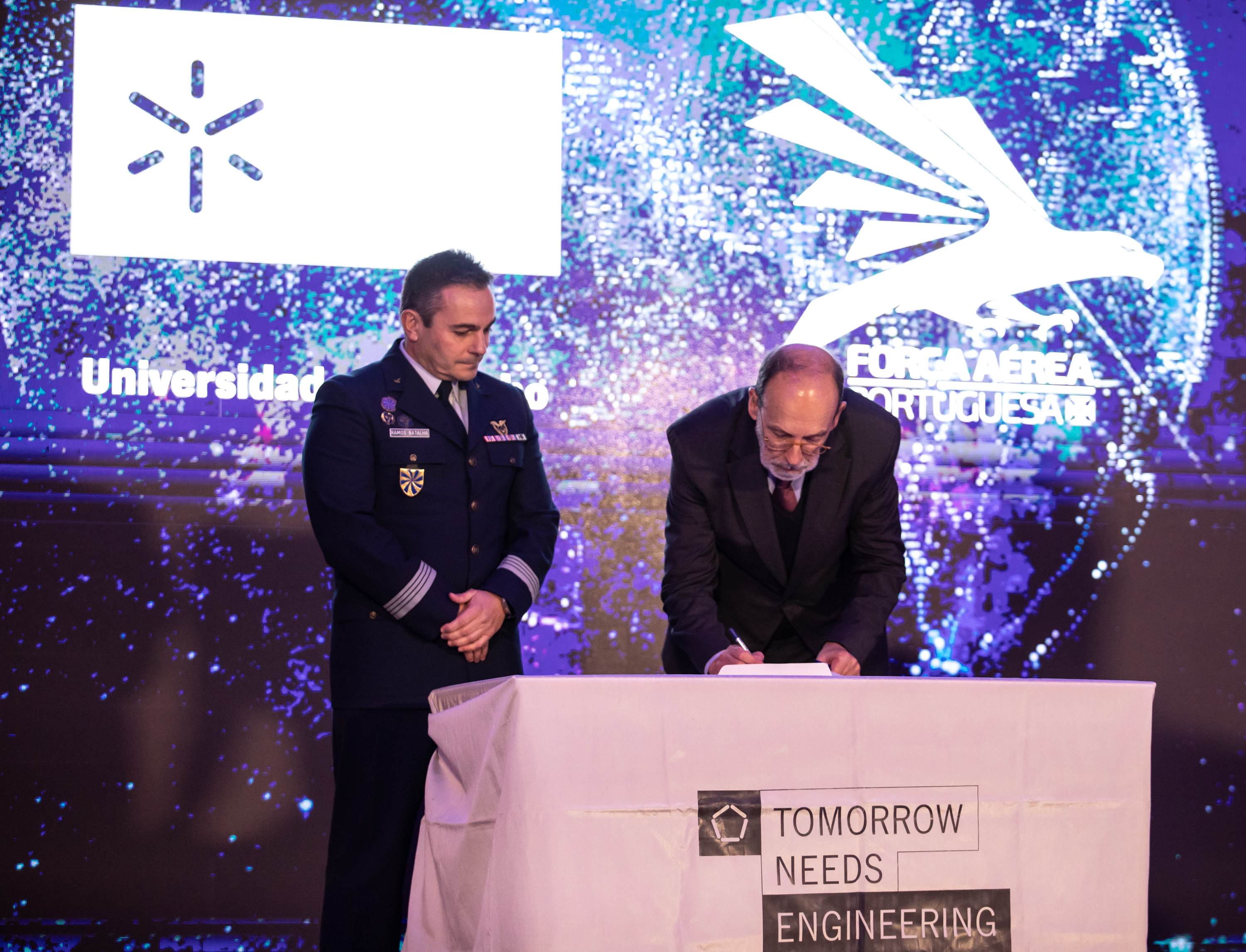 Imagem número 4 da galeria Lançamento satélite UMinho