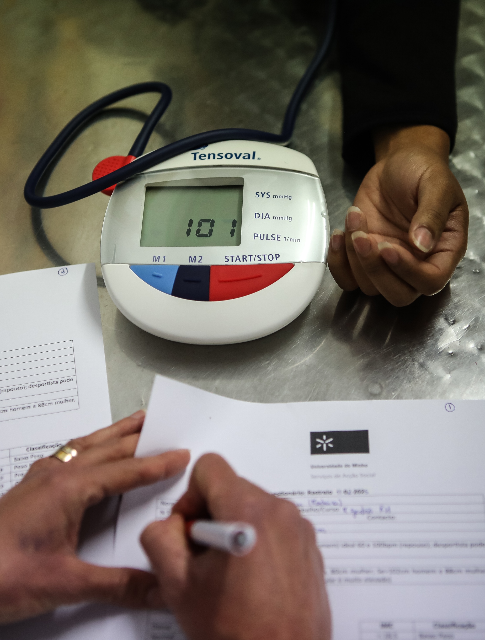 Imagem número 8 da galeria Rastreios - Residência St Tecla