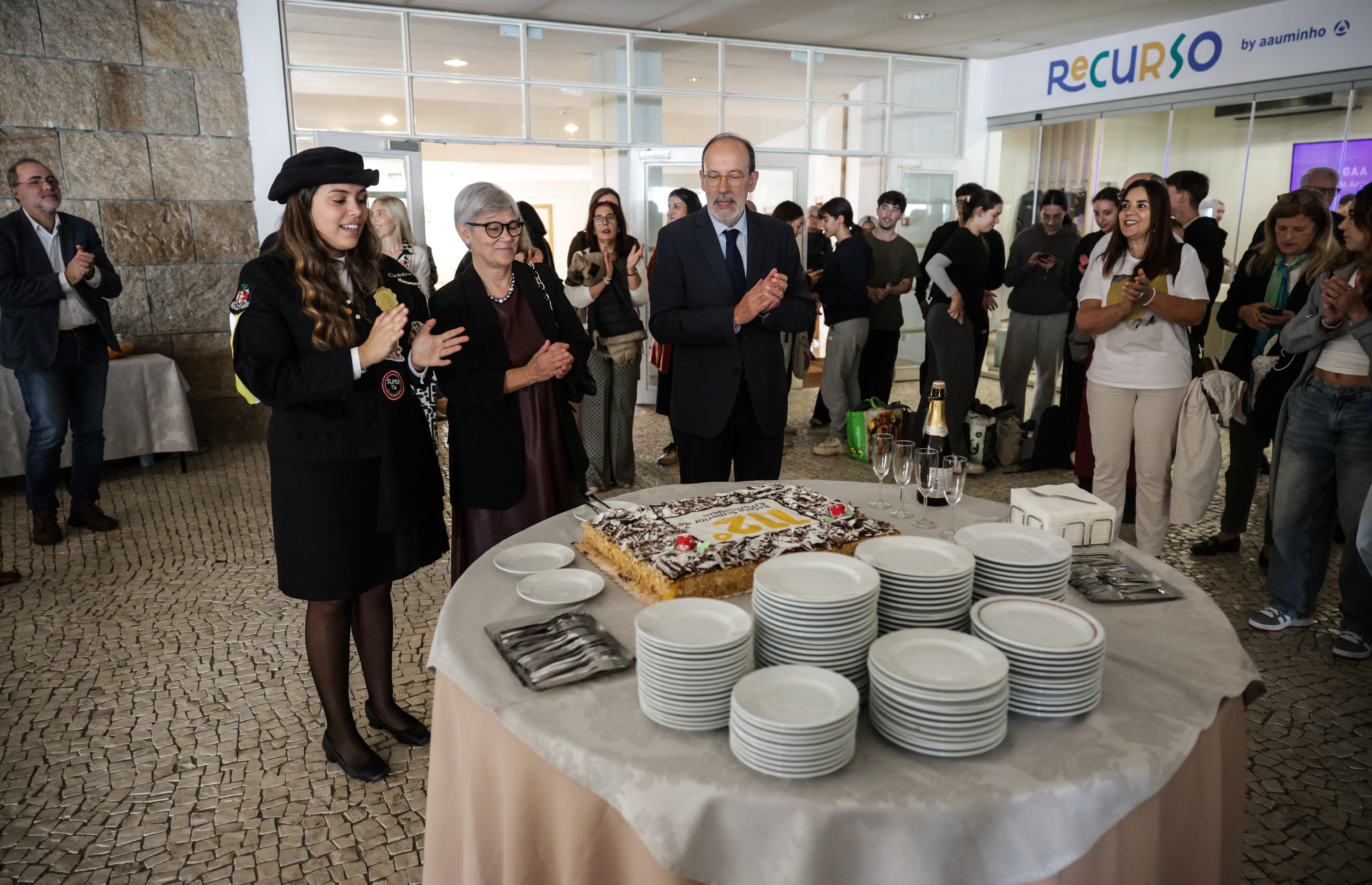 Imagem número 1 da galeria Aniversário Escola de Enfermagem