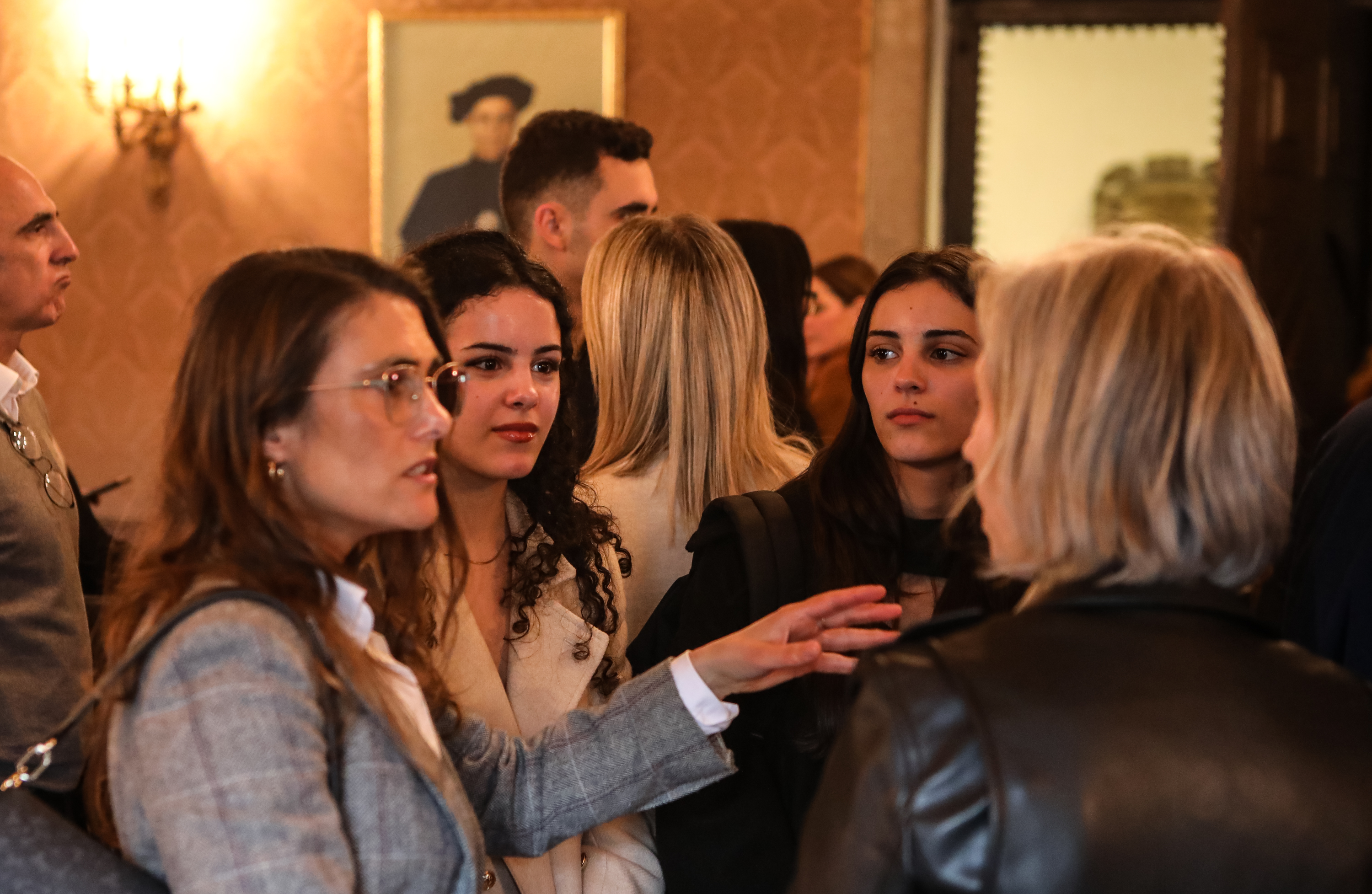 Imagem número 2 da galeria Tomada de posse da Vice-Reitora Sandra Paiva