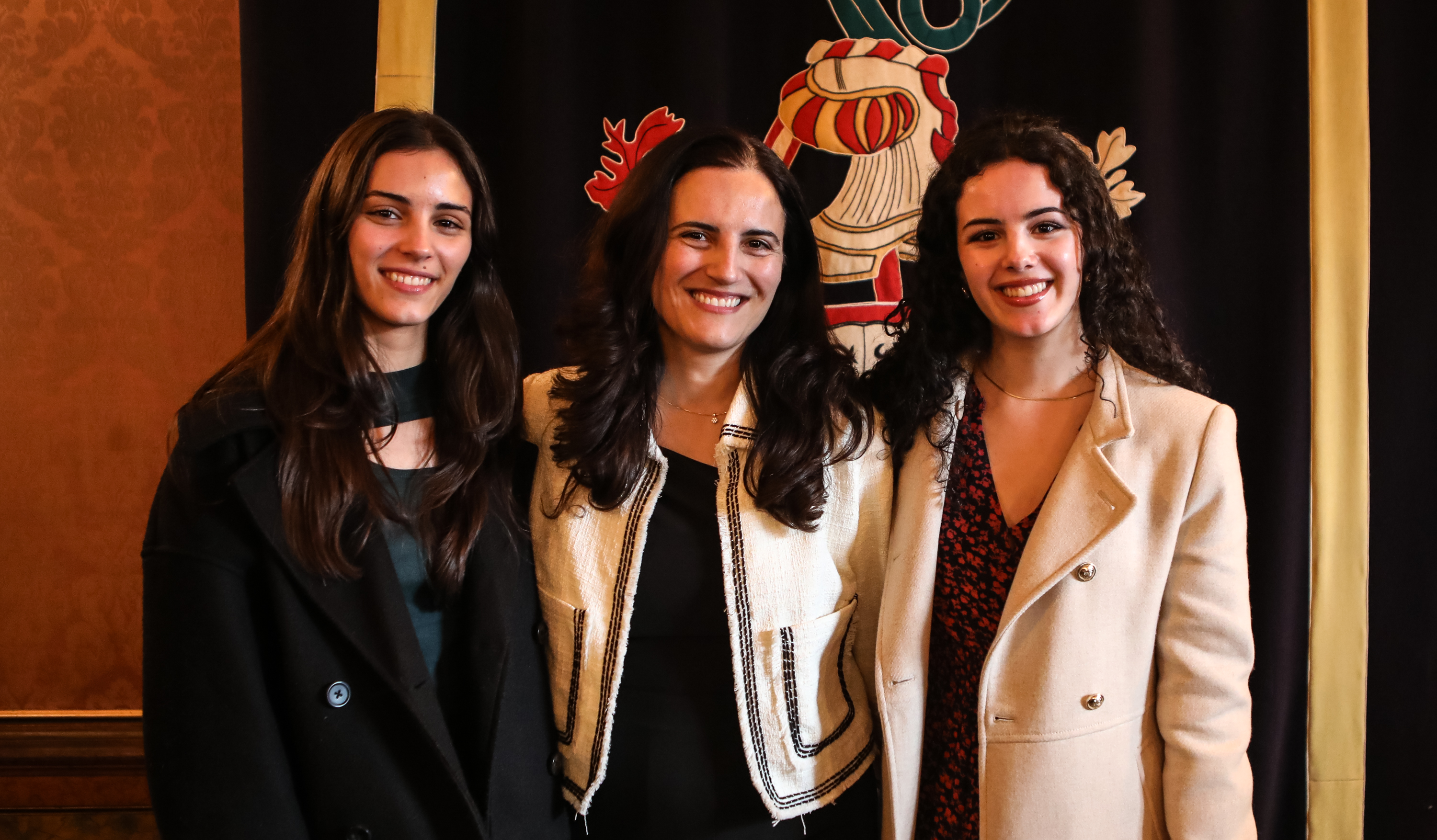 Imagem número 3 da galeria Tomada de posse da Vice-Reitora Sandra Paiva