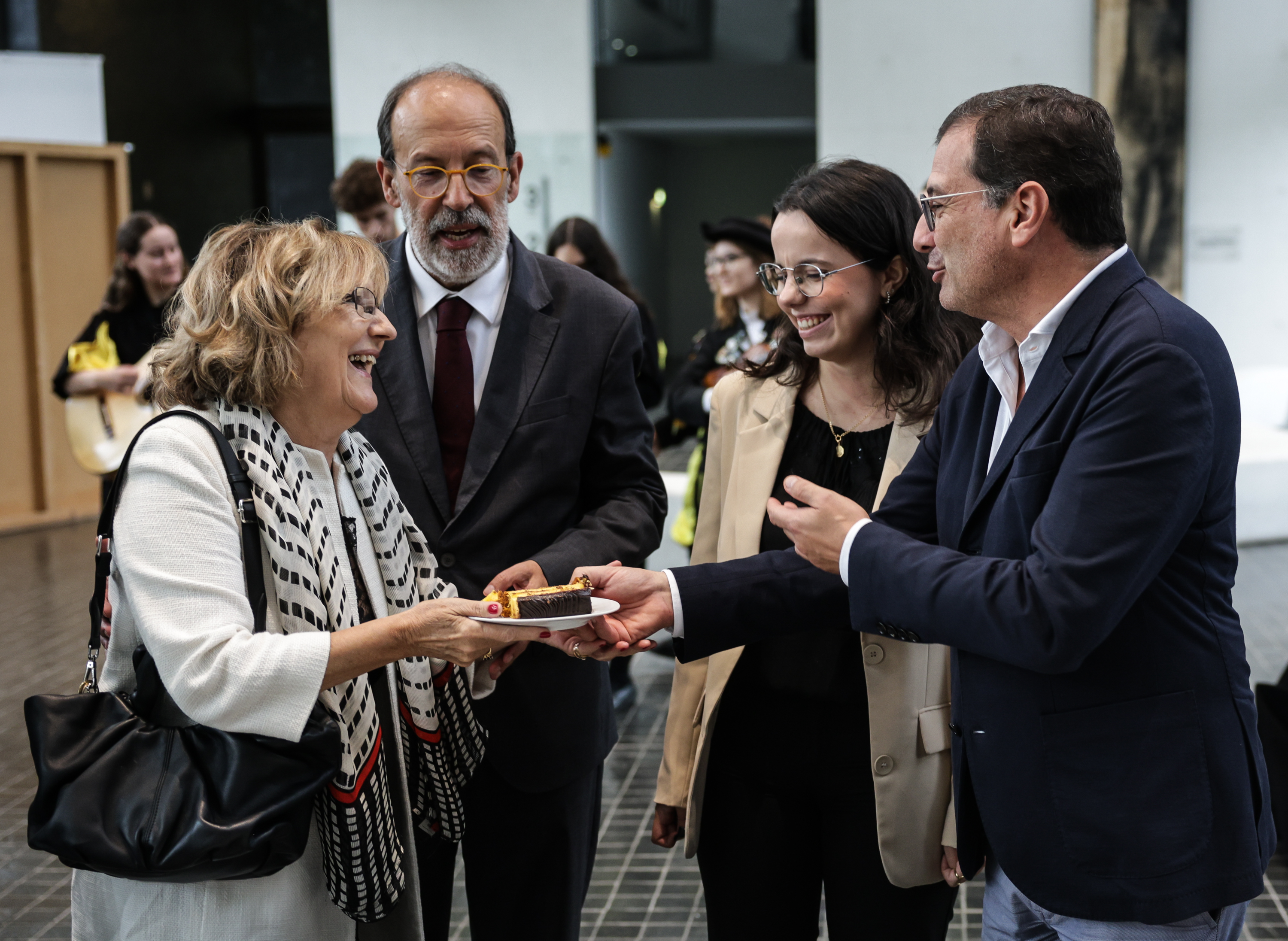 Imagem número 1 da galeria Aniversário Escola de Medicina