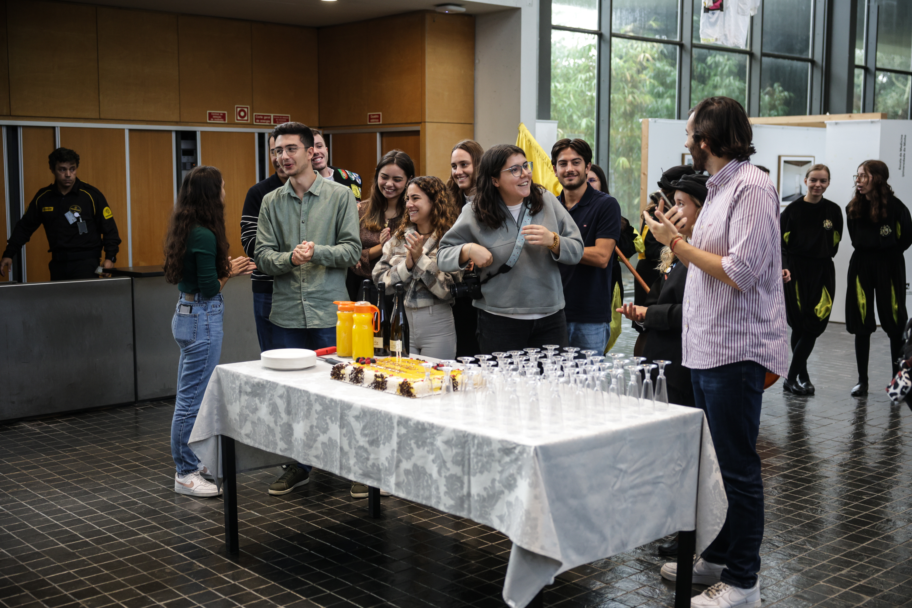 Imagem número 4 da galeria Aniversário Escola de Medicina