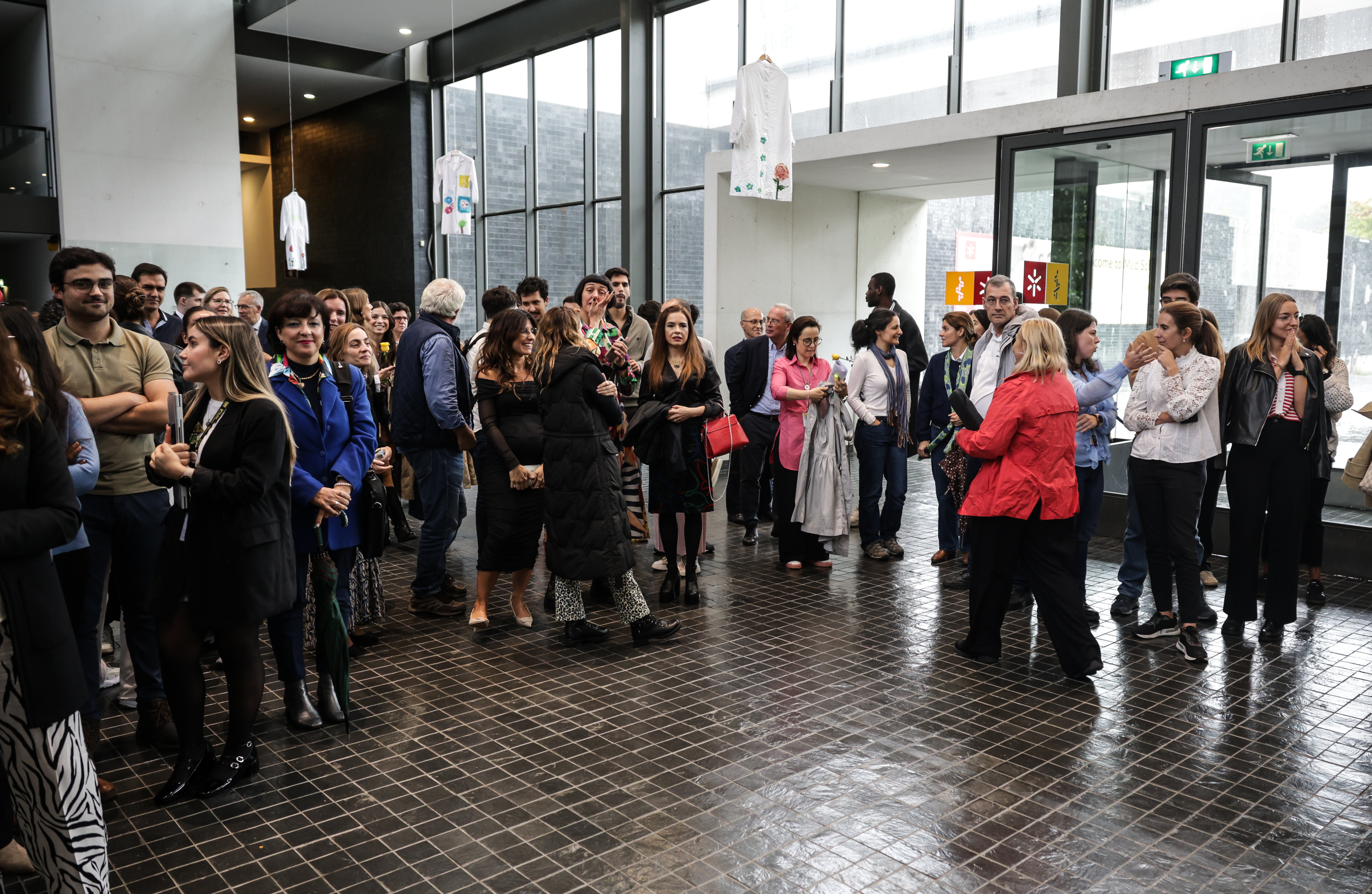 Imagem número 2 da galeria Aniversário Escola de Medicina