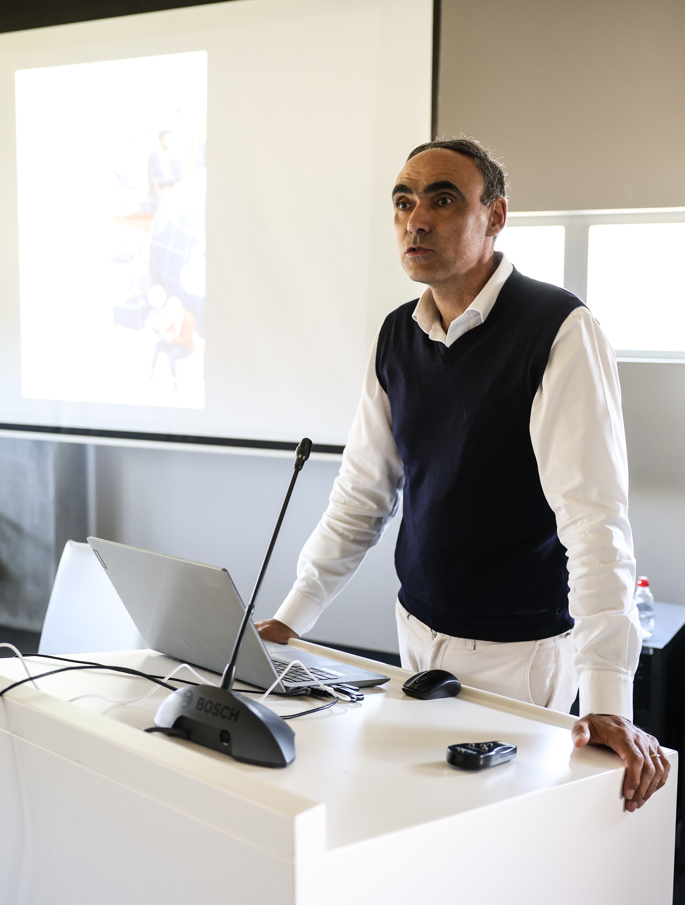 Imagem número 10 da galeria Colégio Doutoral - Encontros Ciência Redonda