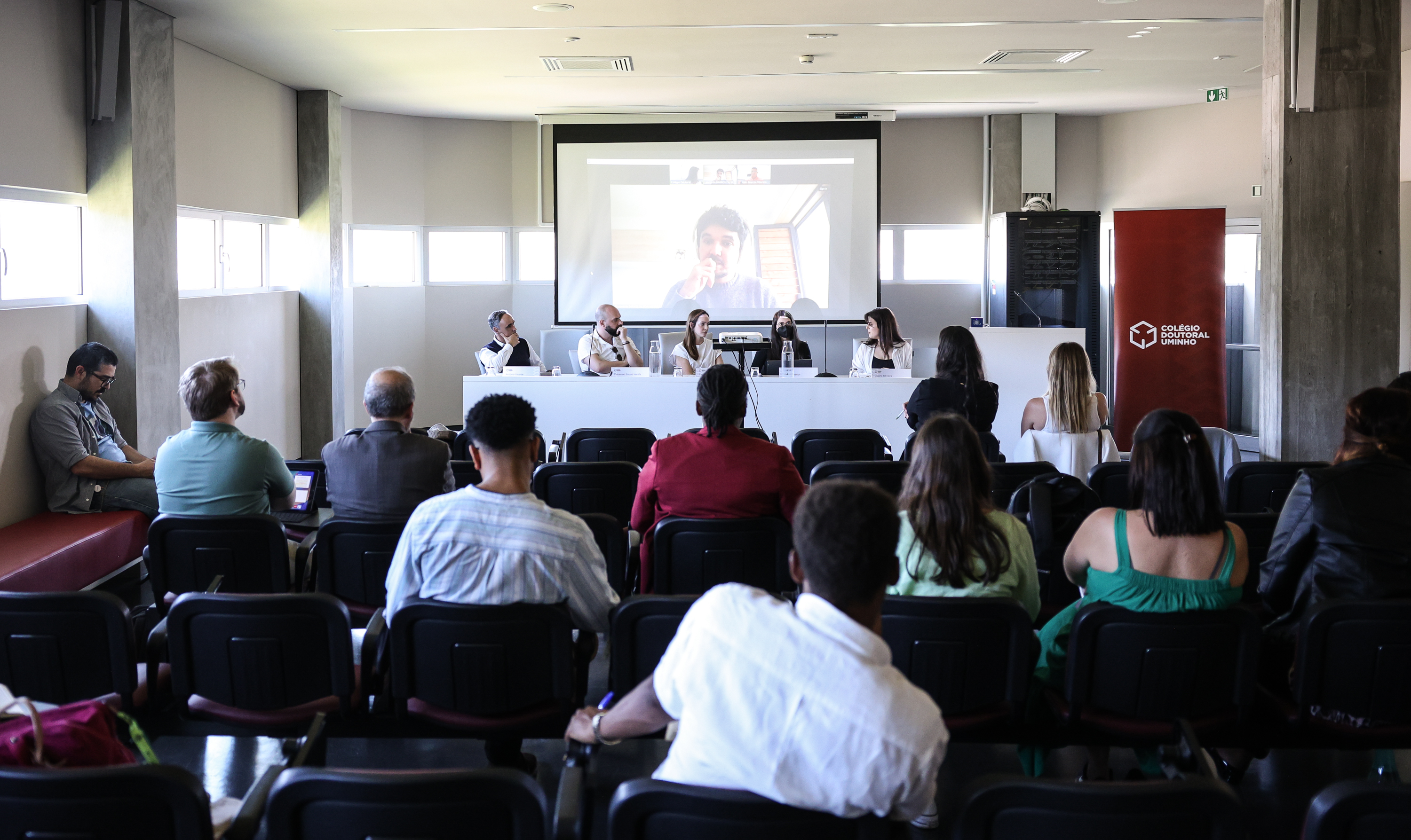 Imagem número 6 da galeria Colégio Doutoral - Encontros Ciência Redonda