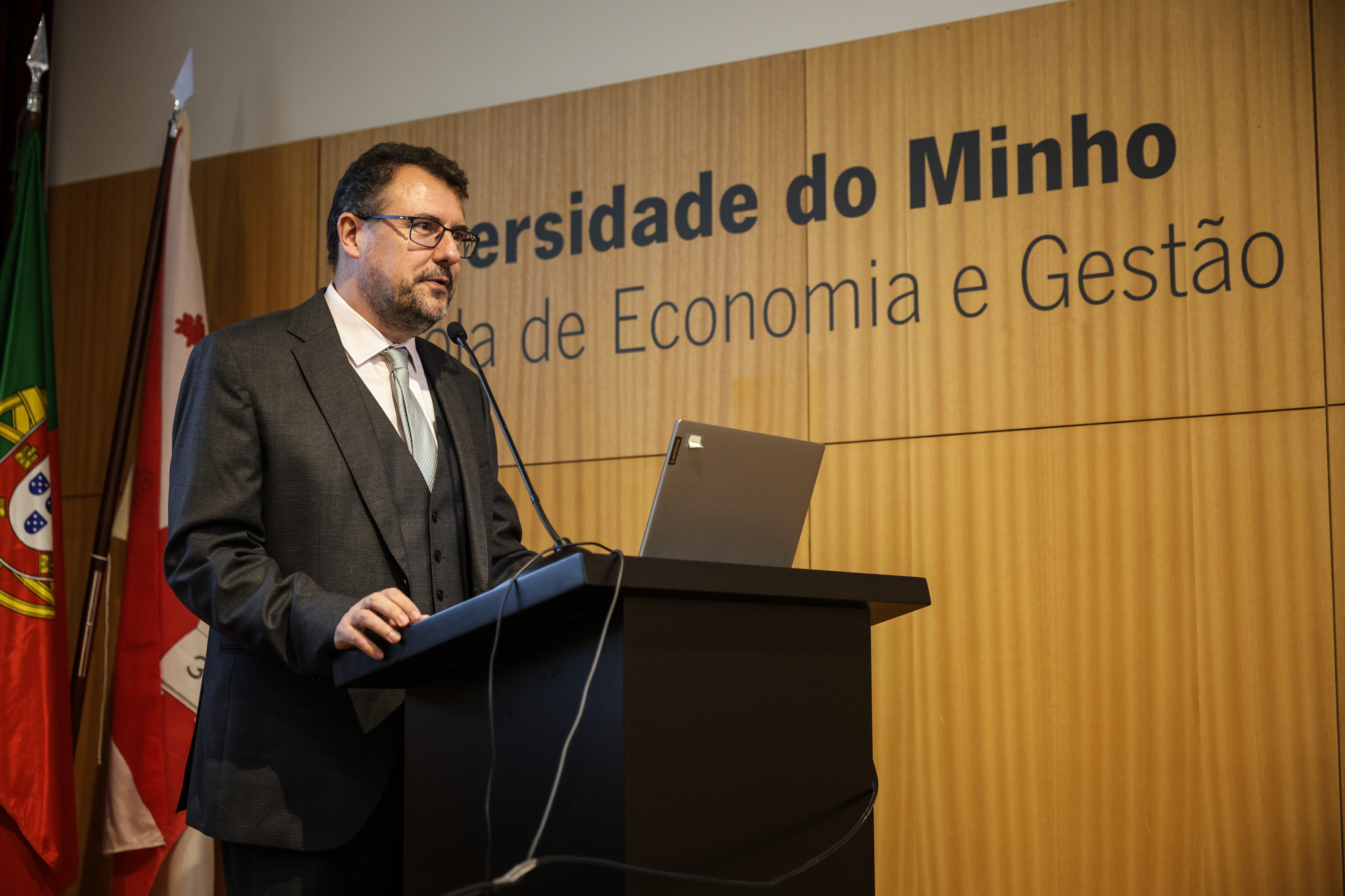 Imagem número 8 da galeria Doutoramentos EEG