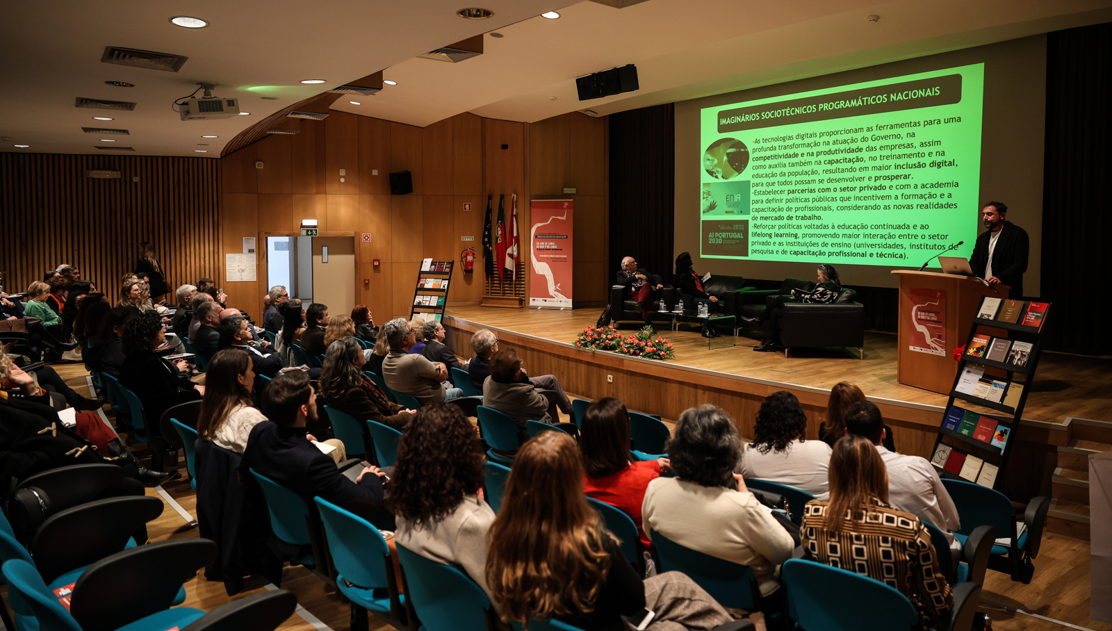 Imagem número 2 da galeria Homenagem Licinio Lima