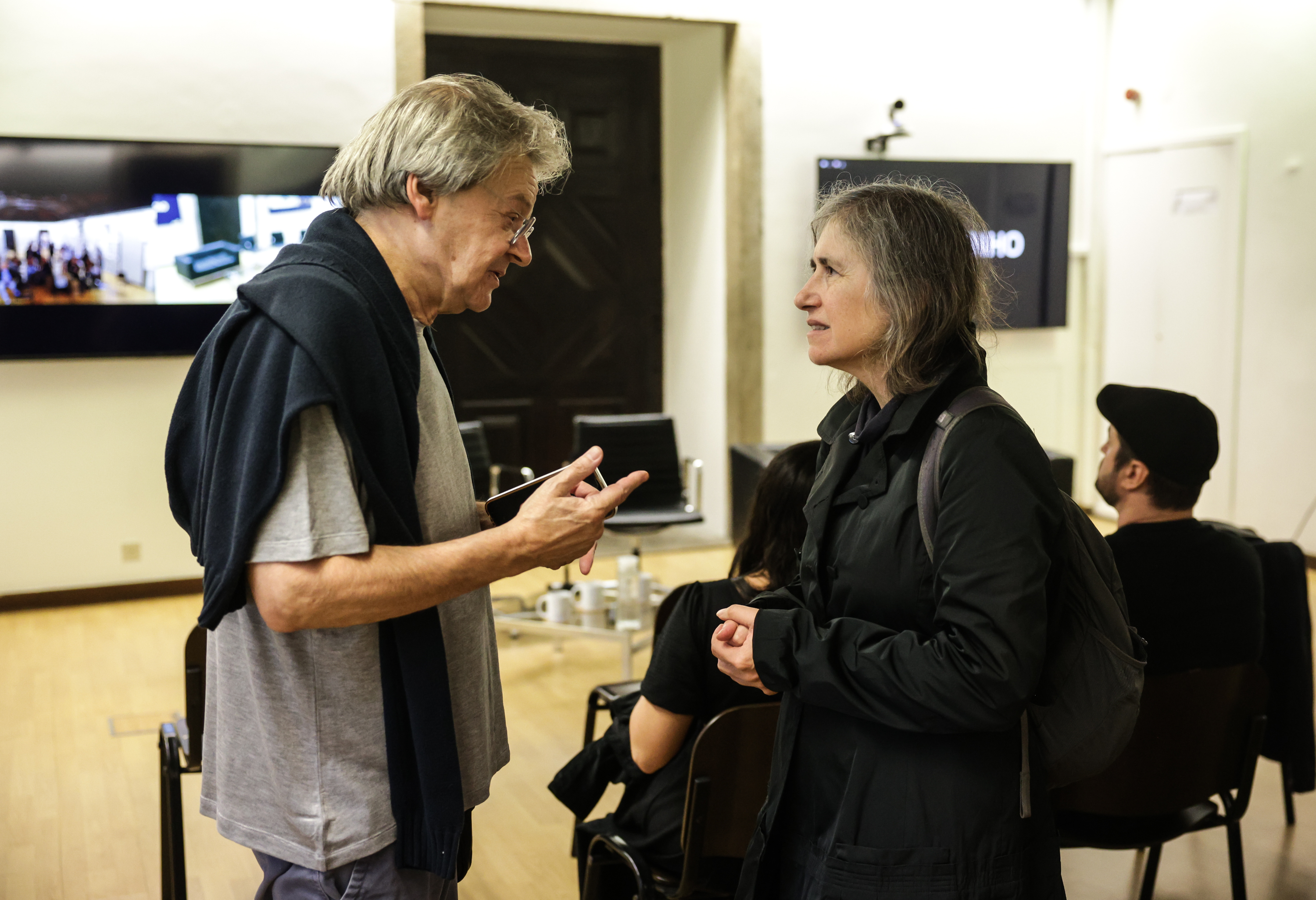 Imagem número 3 da galeria Lançamento Livro 25 Abril