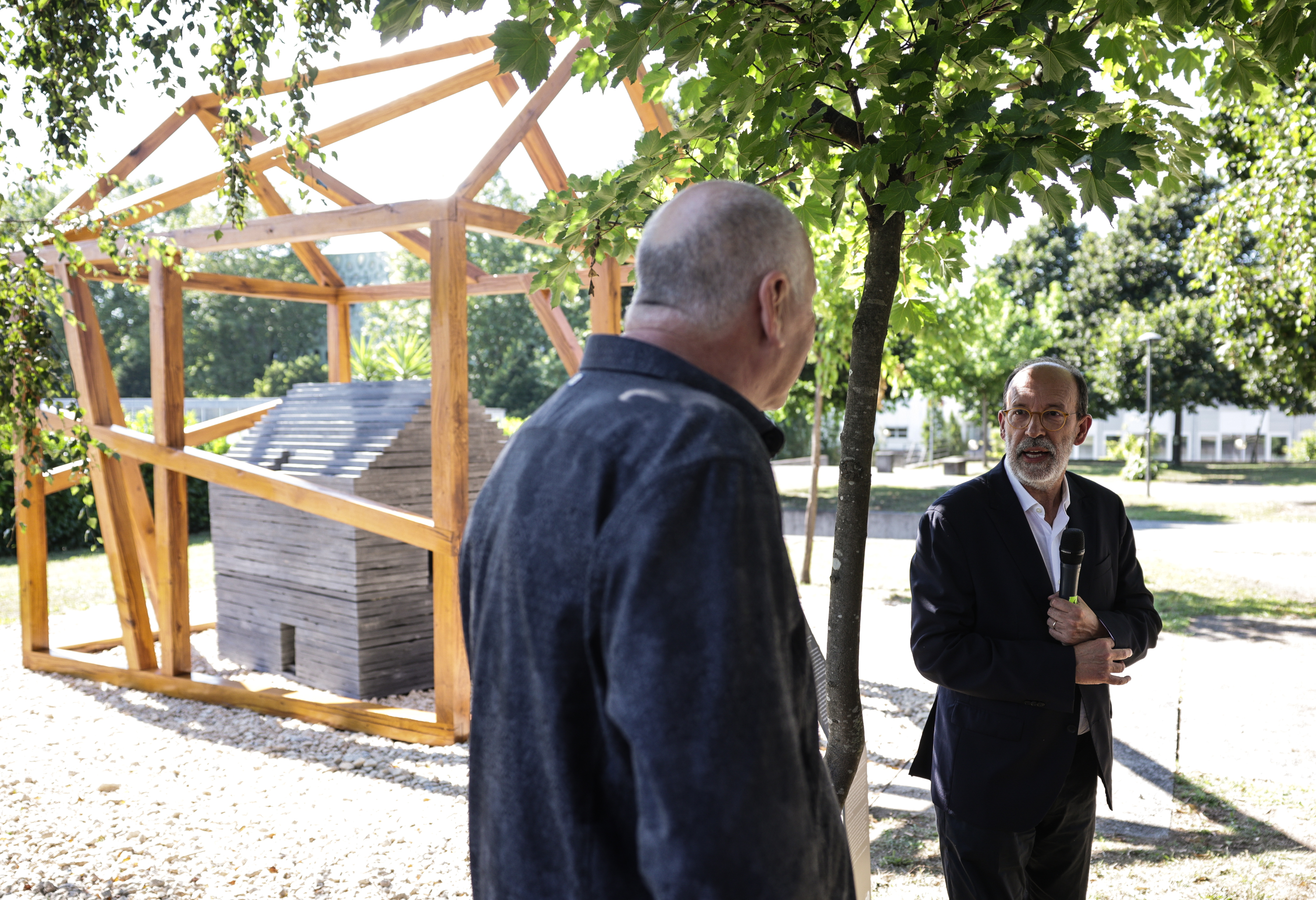Imagem número 7 da galeria Inauguração de obra de arte em Azurém