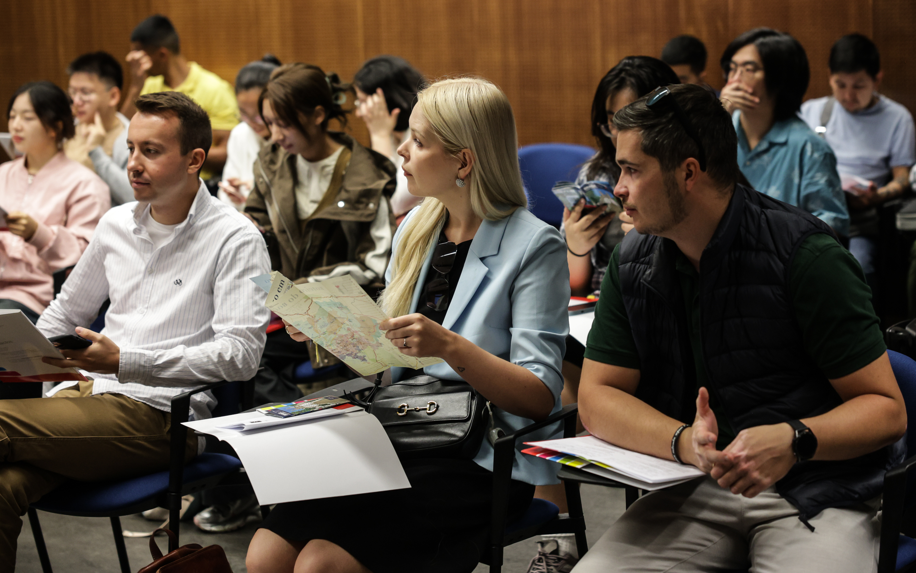 Imagem número 1 da galeria PLE ELACH