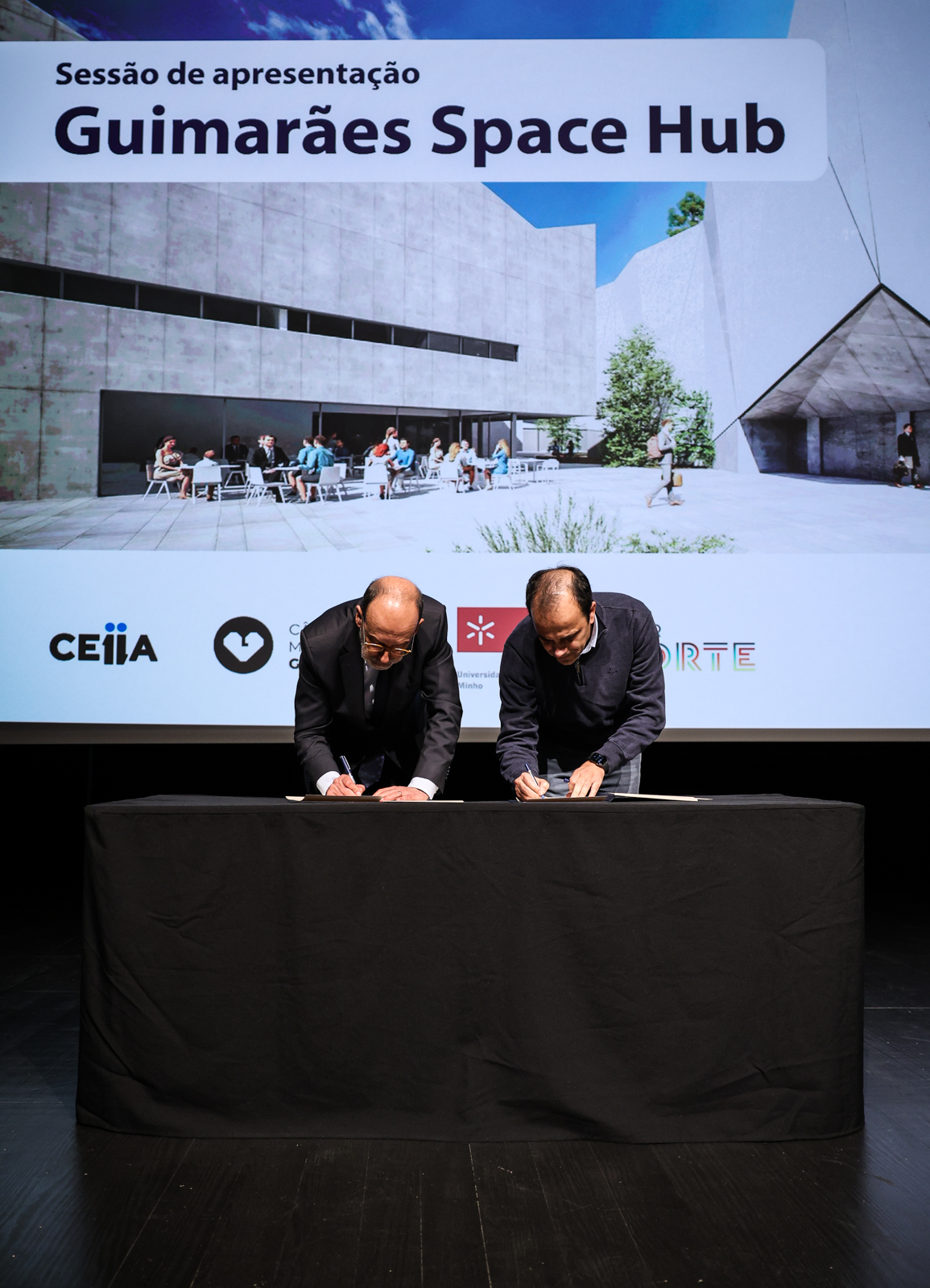 Imagem número 8 da galeria Sessão de apresentação Space Hub
