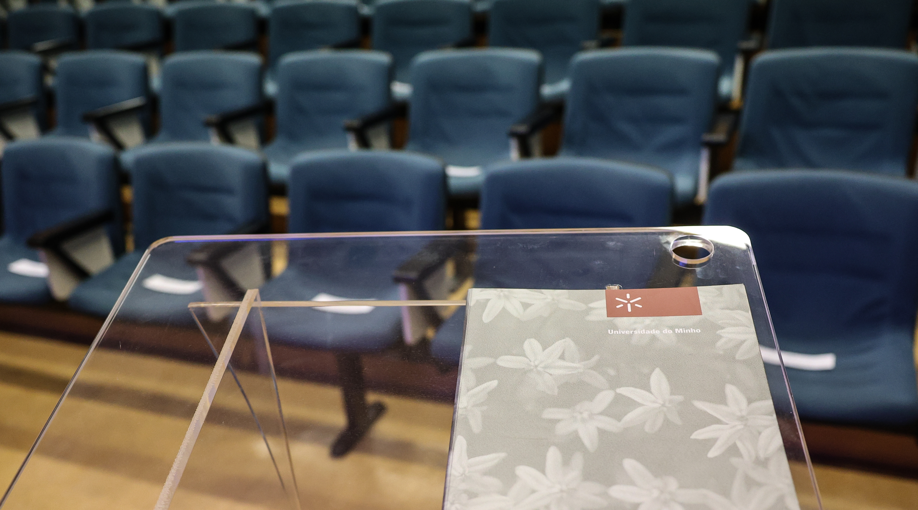 Imagem número 7 da galeria Tomada de Posse da Direção da ECUM