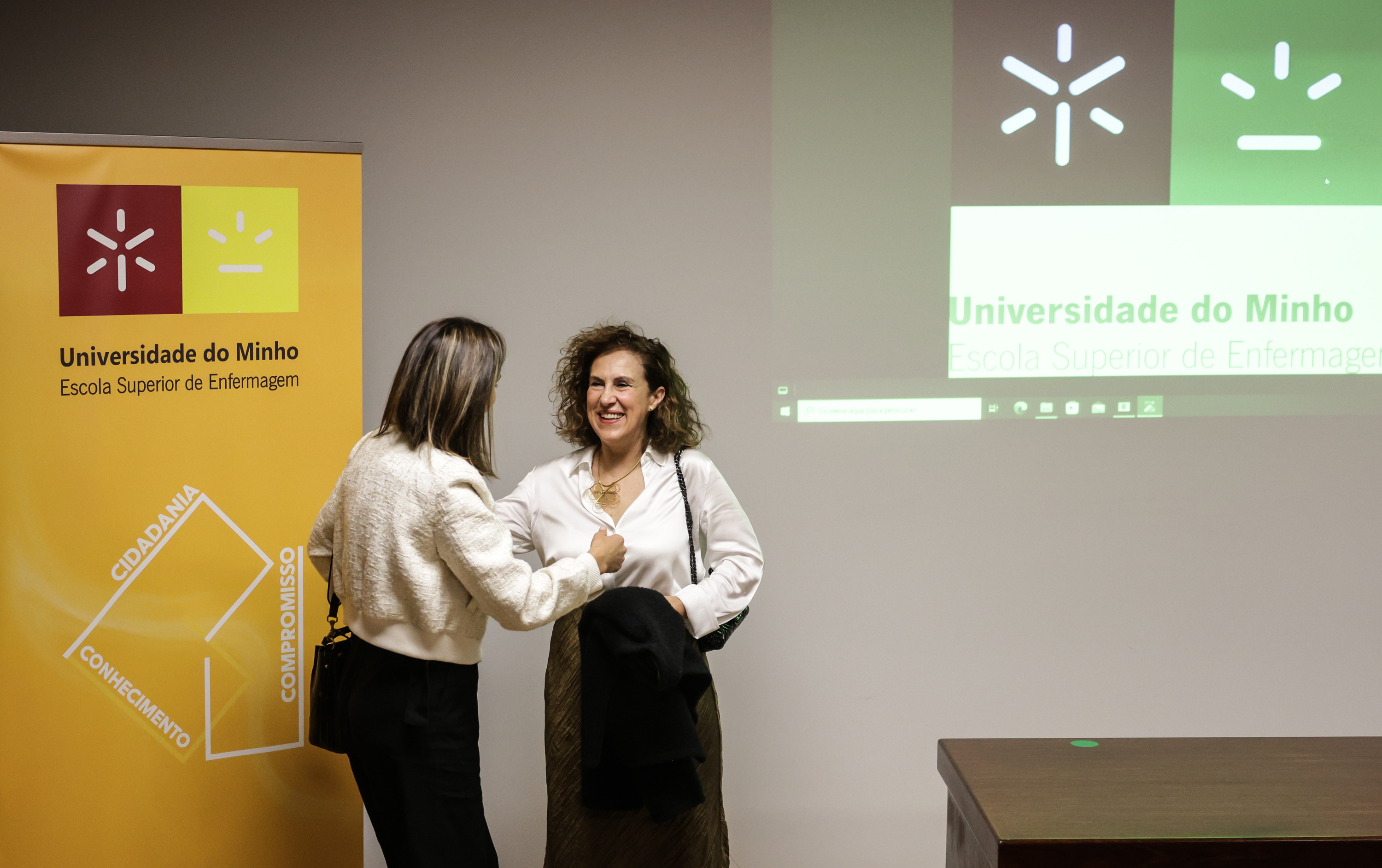 Imagem número 5 da galeria Tomada de posse da Direção da Escola de Enfermagem