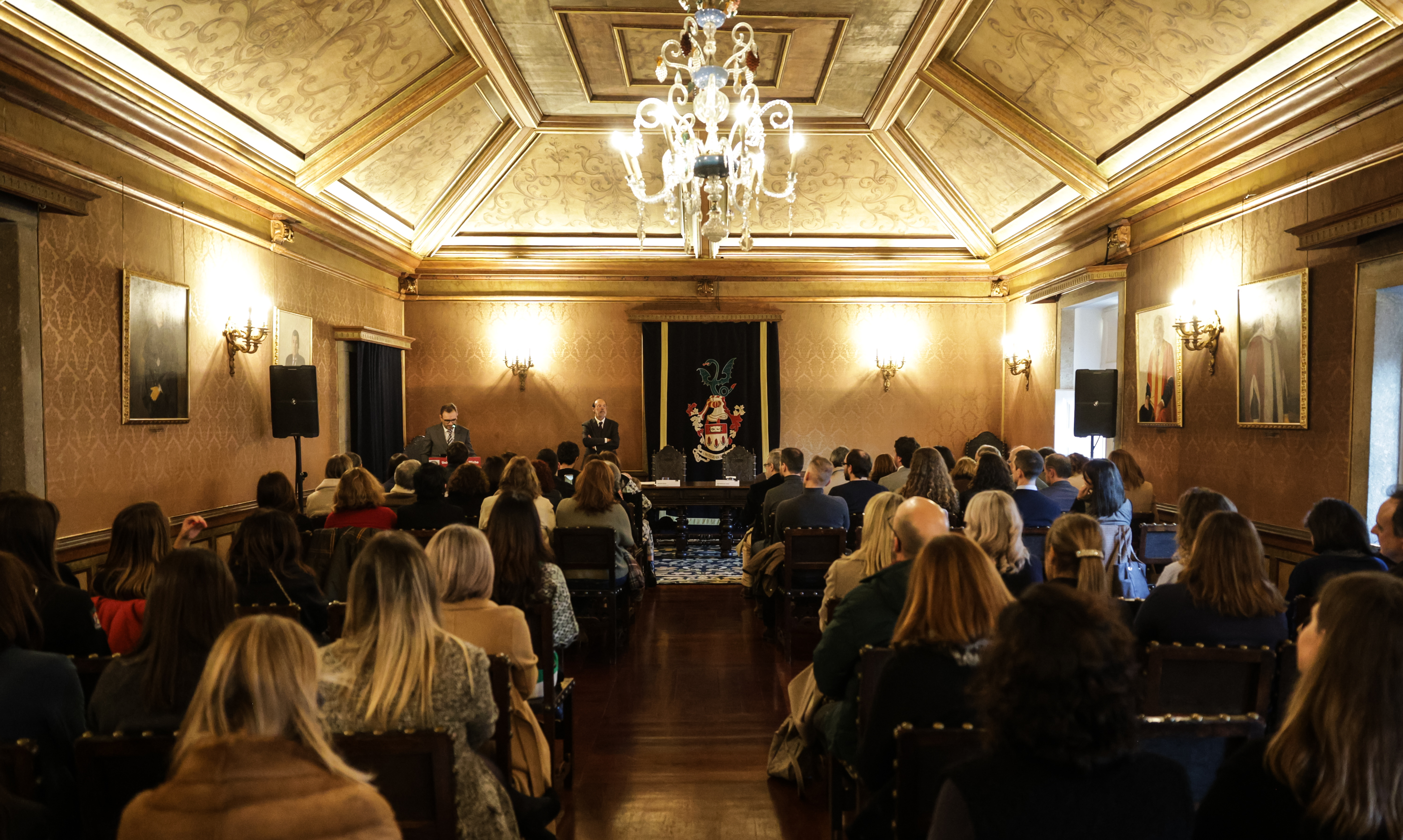 Imagem número 9 da galeria Tomada Posse Vice-Reitor Hernâni Gerós