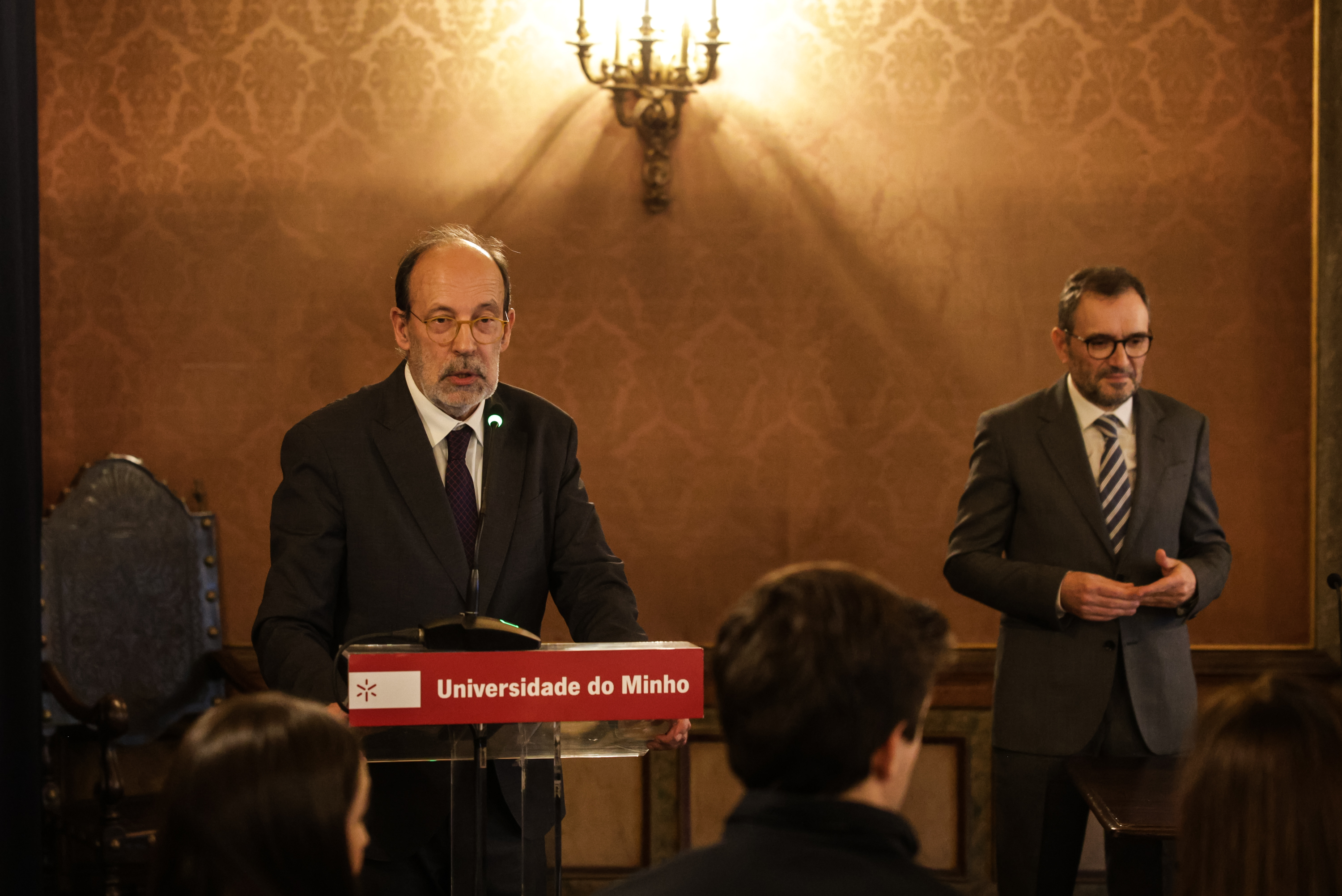 Imagem número 3 da galeria Tomada Posse Vice-Reitor Hernâni Gerós