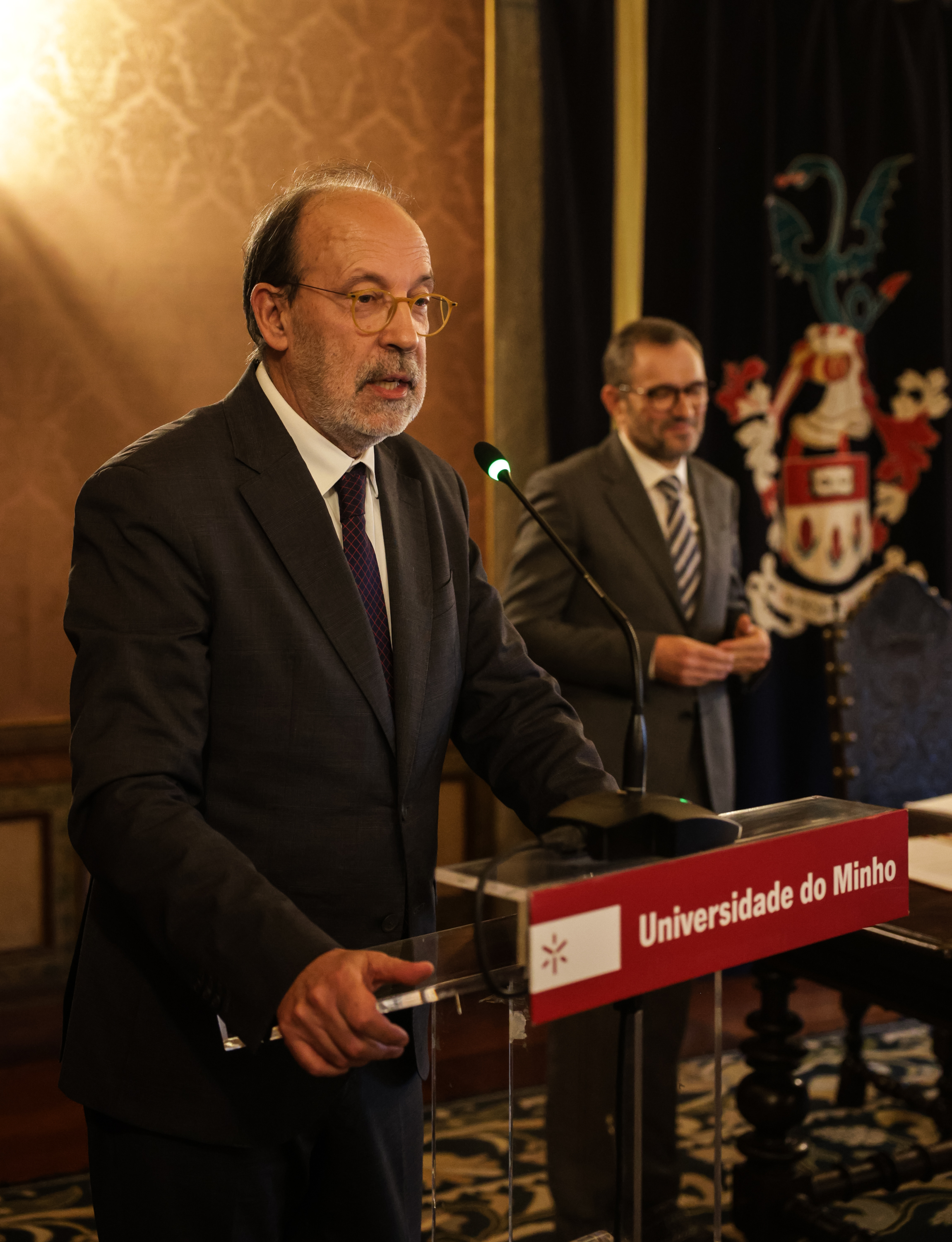 Imagem número 5 da galeria Tomada Posse Vice-Reitor Hernâni Gerós