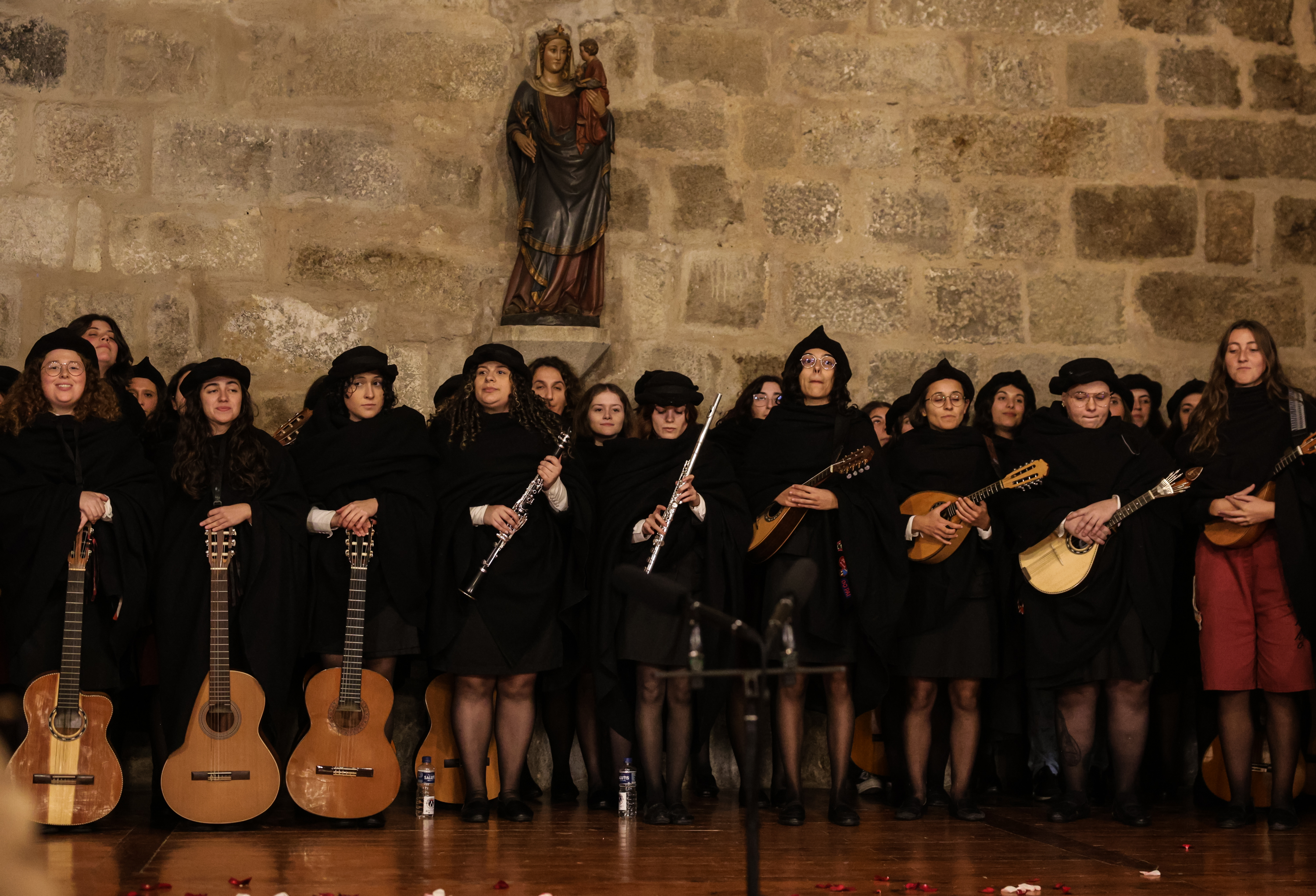 Imagem número 10 da galeria Tunão Serenatas