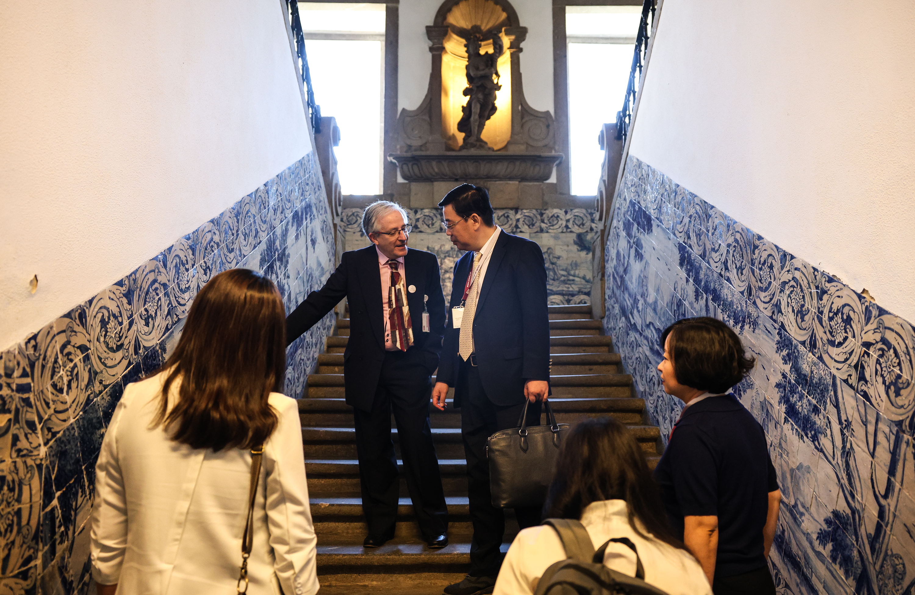 Imagem número 6 da galeria Visita Delegação da China