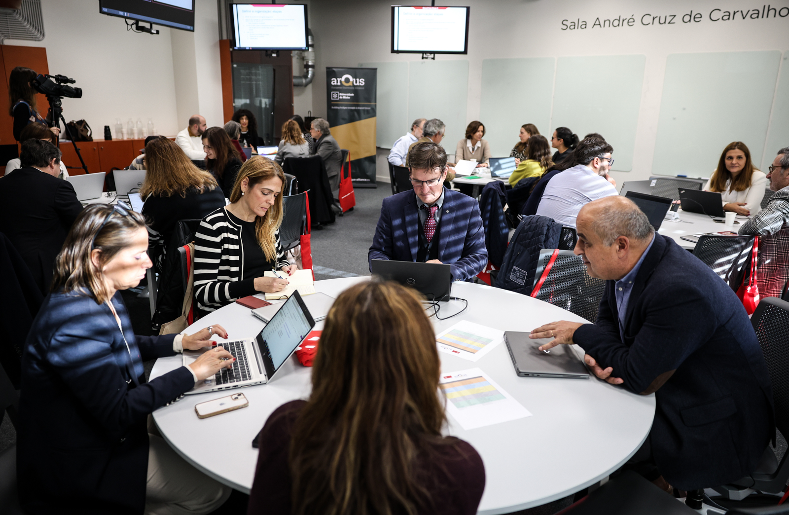 Imagem número 6 da galeria 2ª Reunião IES ARQUS