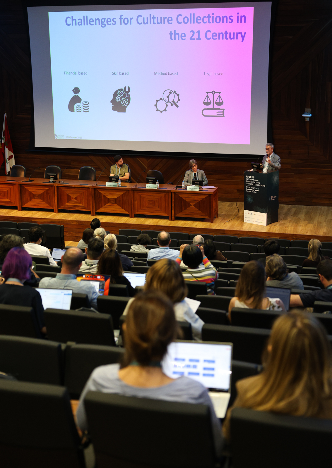 Imagem número 2 da galeria 15ª Conferência Internacional de Coleções de Culturas