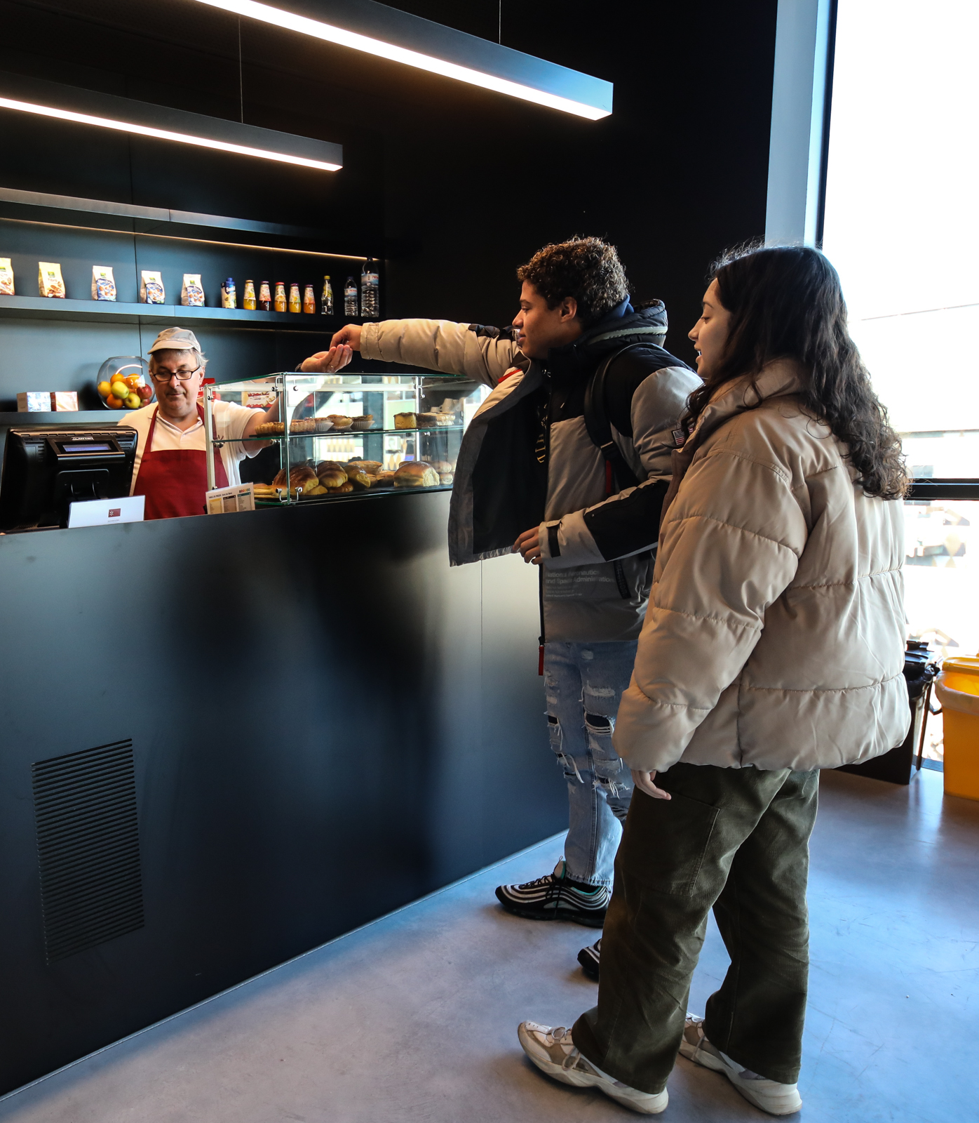 Imagem número 2 da galeria Inauguração Bar Teatro Jordão