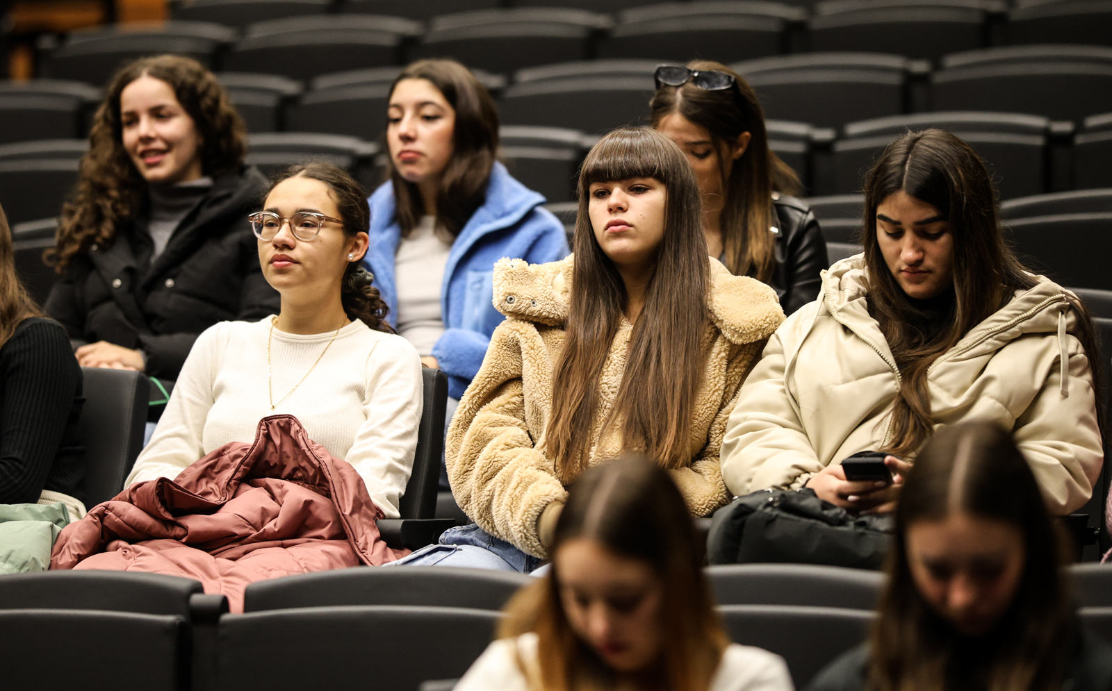 Imagem número 3 da galeria Colóquio de Outono