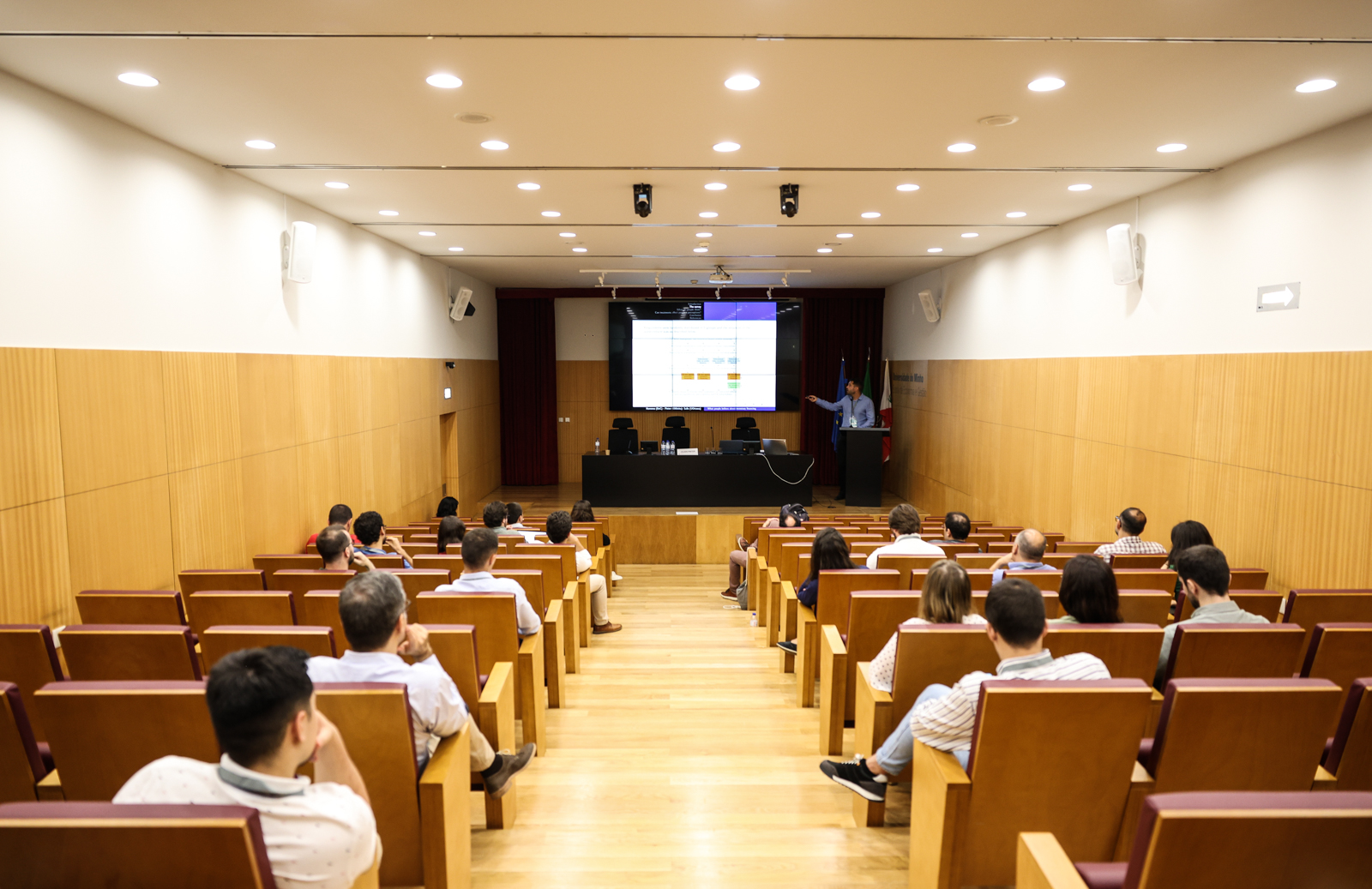 Imagem número 8 da galeria Conferência Internacional de Economia