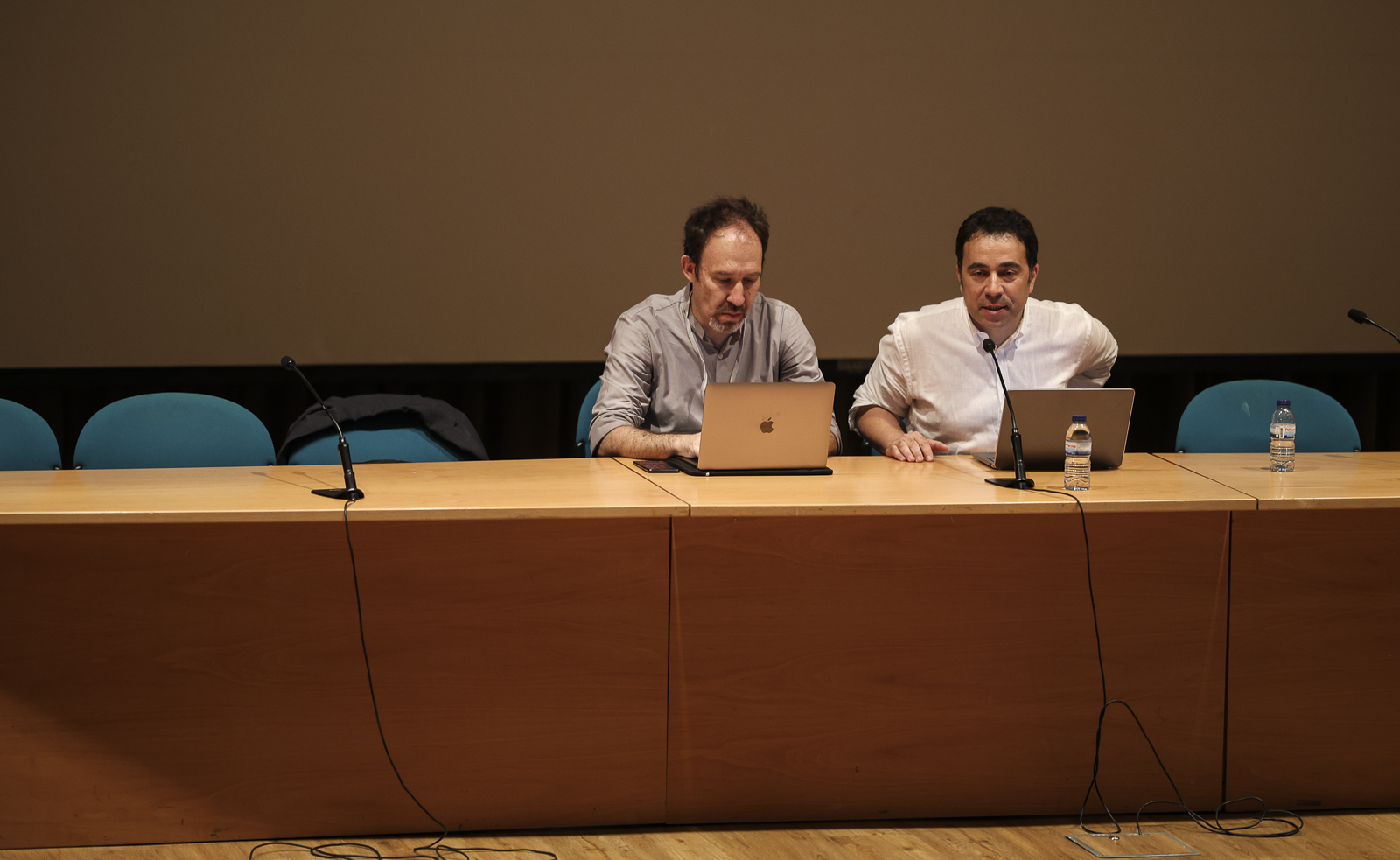Imagem número 3 da galeria Meetings On Ehics And Political Philosophy
