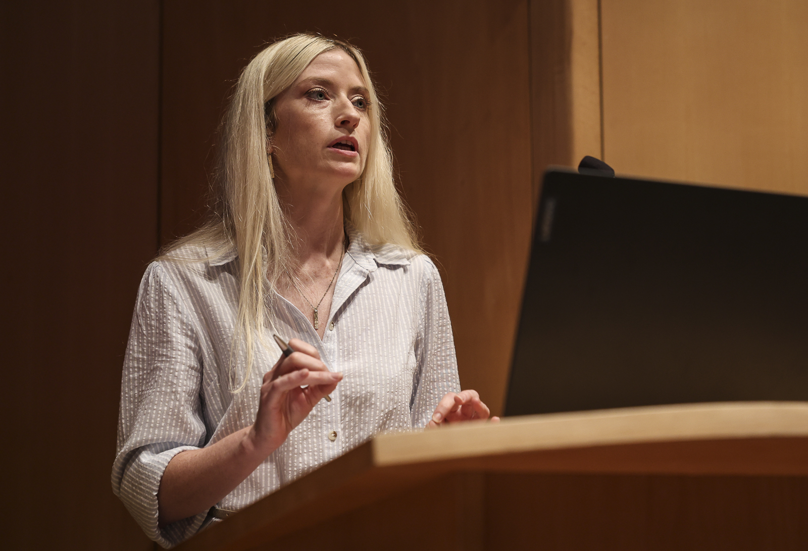 Imagem número 10 da galeria Meetings On Ehics And Political Philosophy