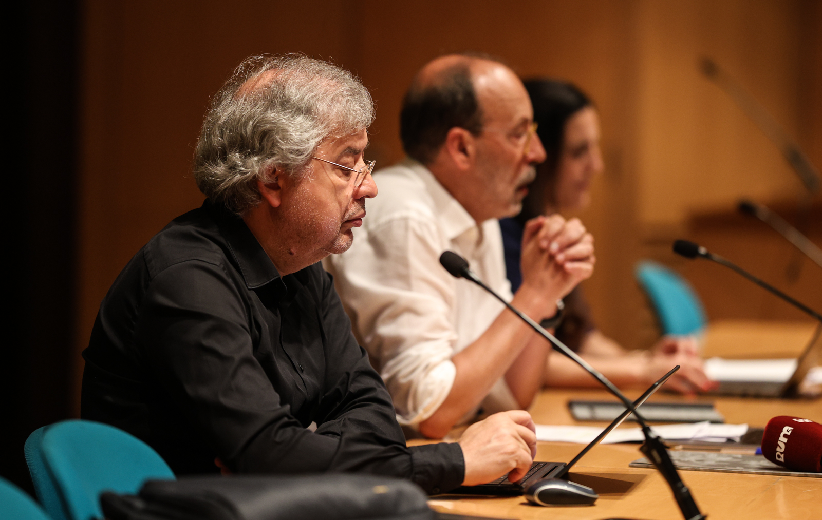 Imagem número 5 da galeria Reitor conversa com Investigadores