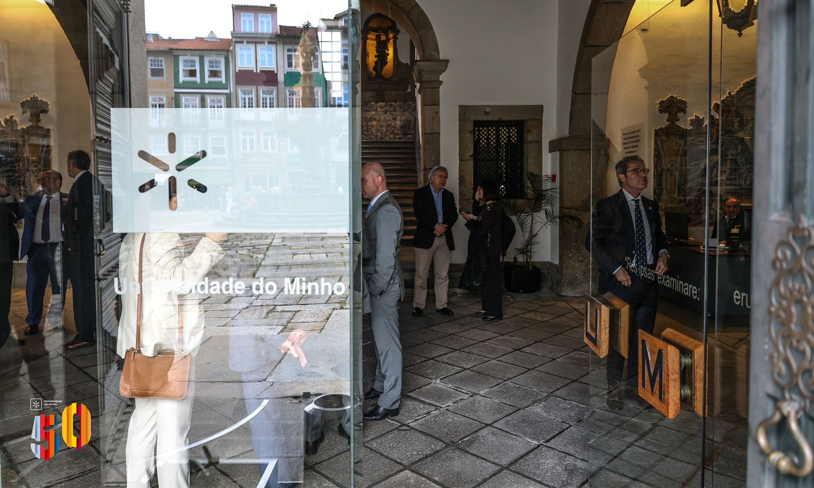 Imagem número 9 da galeria Reunião CRUSOE