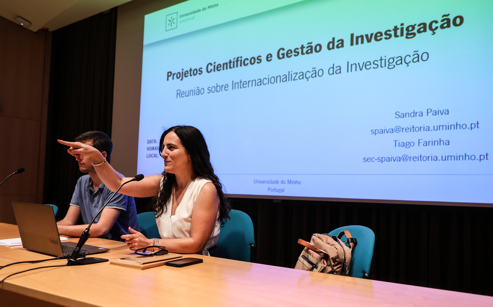 Imagem número 1 da galeria Reunião sobre Internacionalização da Investigação