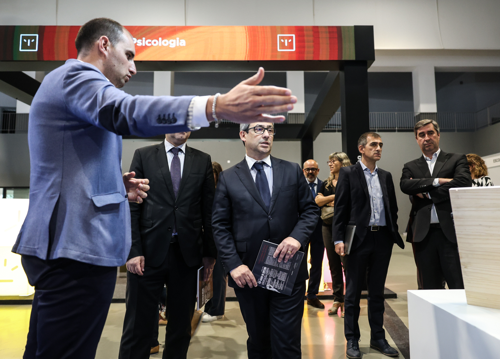 Imagem número 1 da galeria Semana da Economia