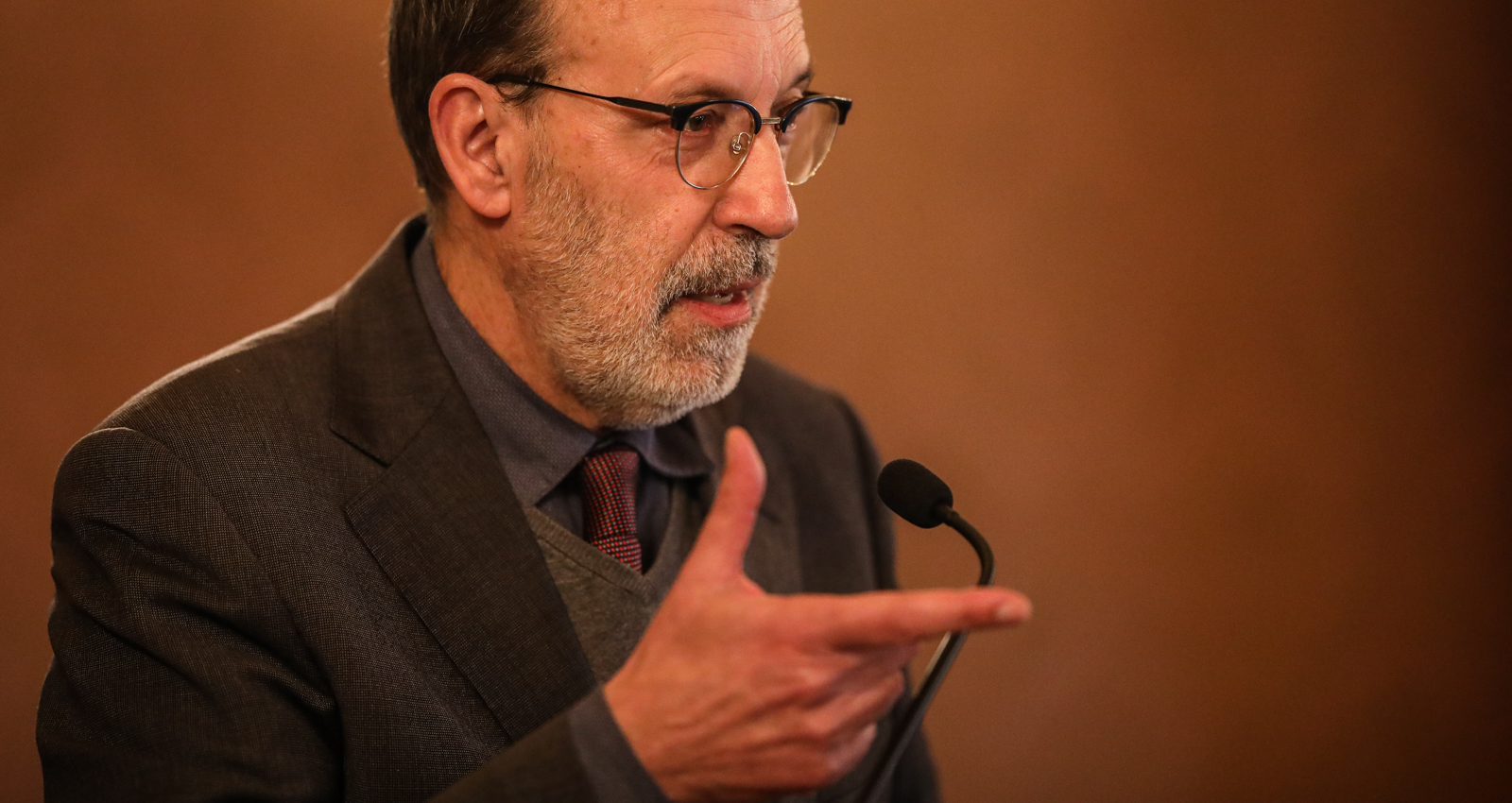 Imagem número 9 da galeria Tomada de Posse do Pro-Reitor Miguel Bandeira