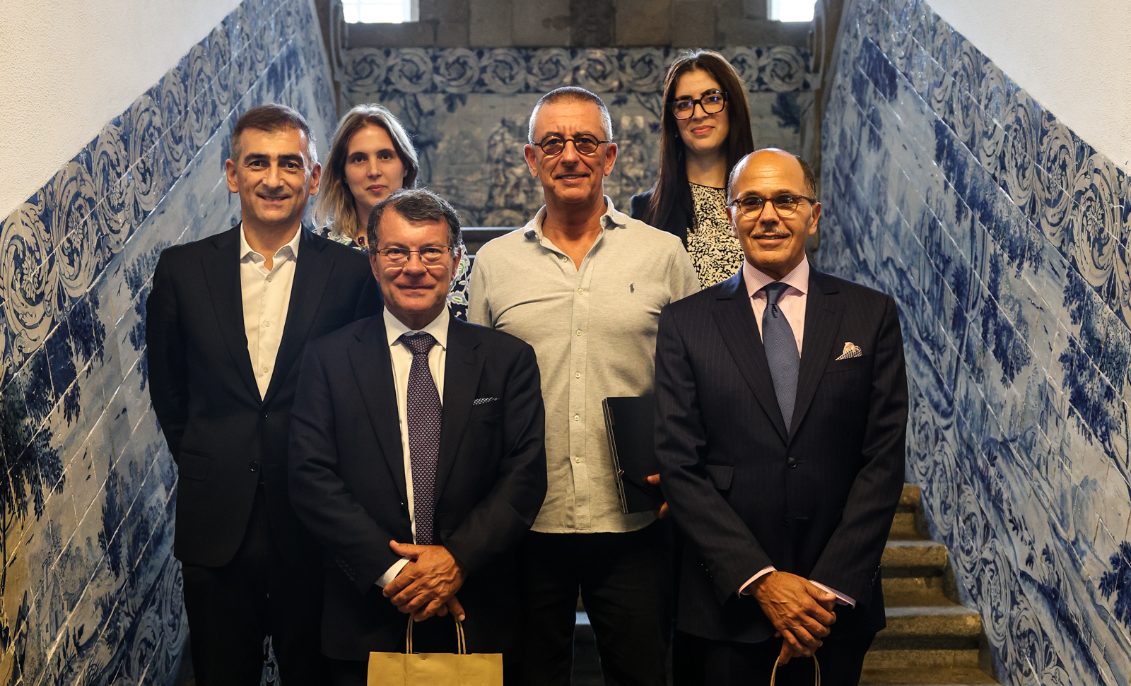 Imagem número 2 da galeria Visita do Embaixador de Marrocos