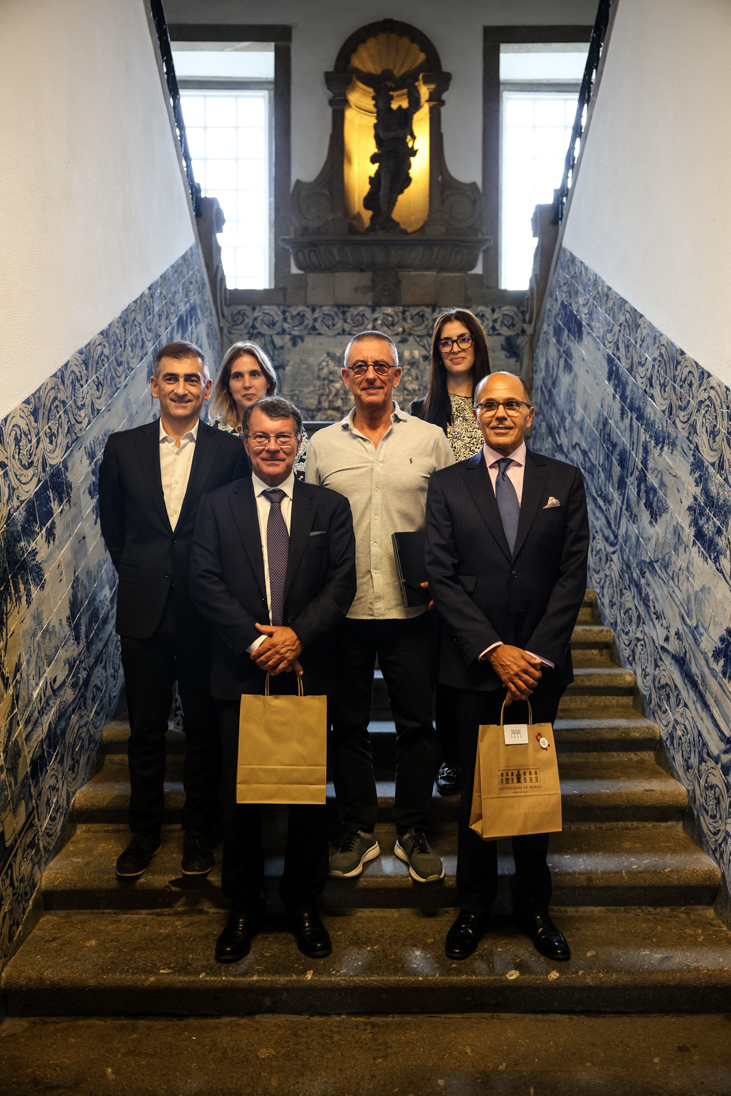 Imagem número 3 da galeria Visita do Embaixador de Marrocos