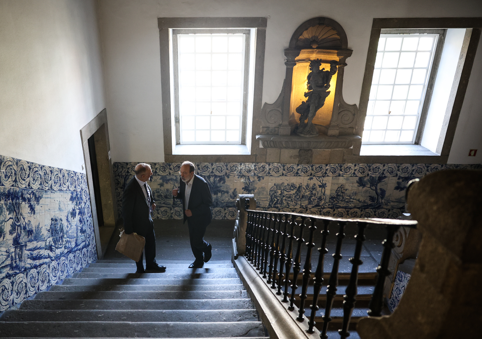 Imagem número 1 da galeria Visita do Reitor da Universidade das Ilhas Baleares