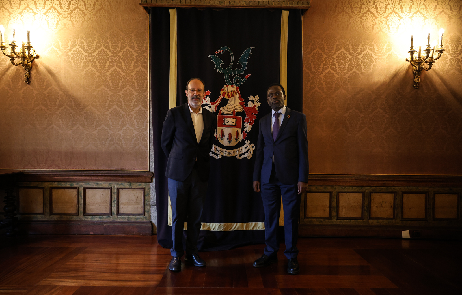 Imagem número 10 da galeria Visita Reitor Universidade das Nações Unidas