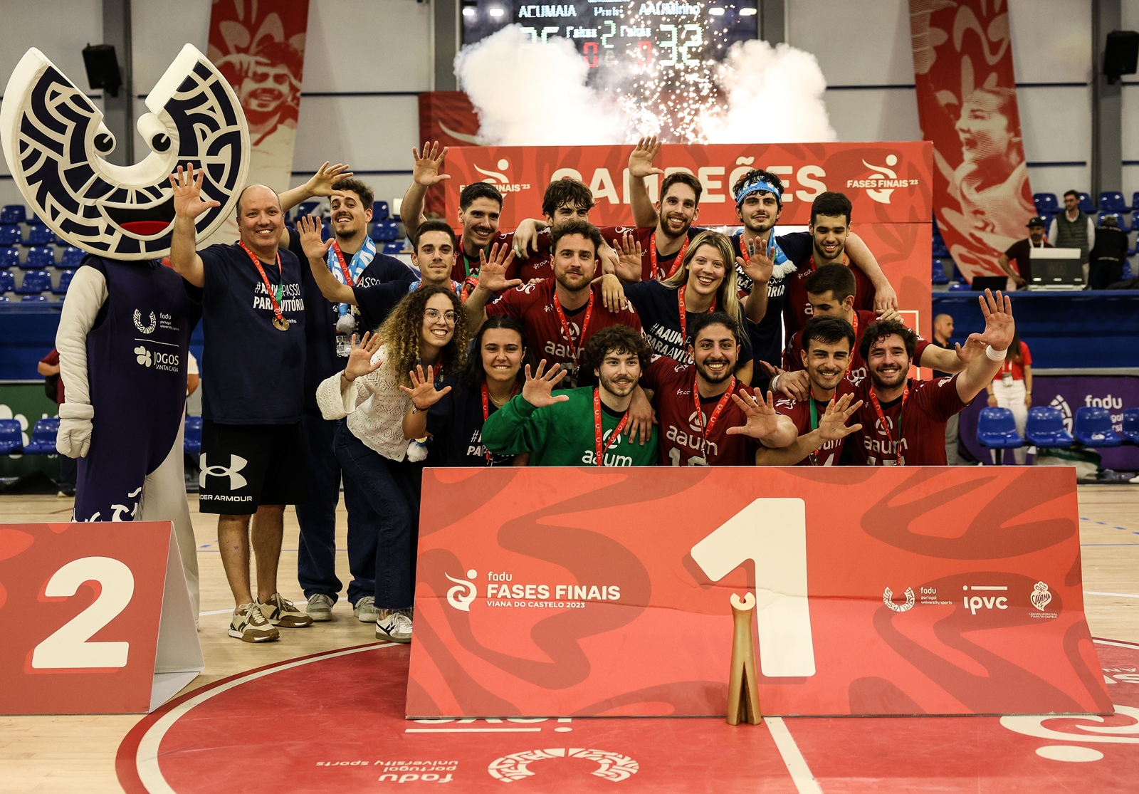 Imagem número 3 da galeria Fases Finais CNUs