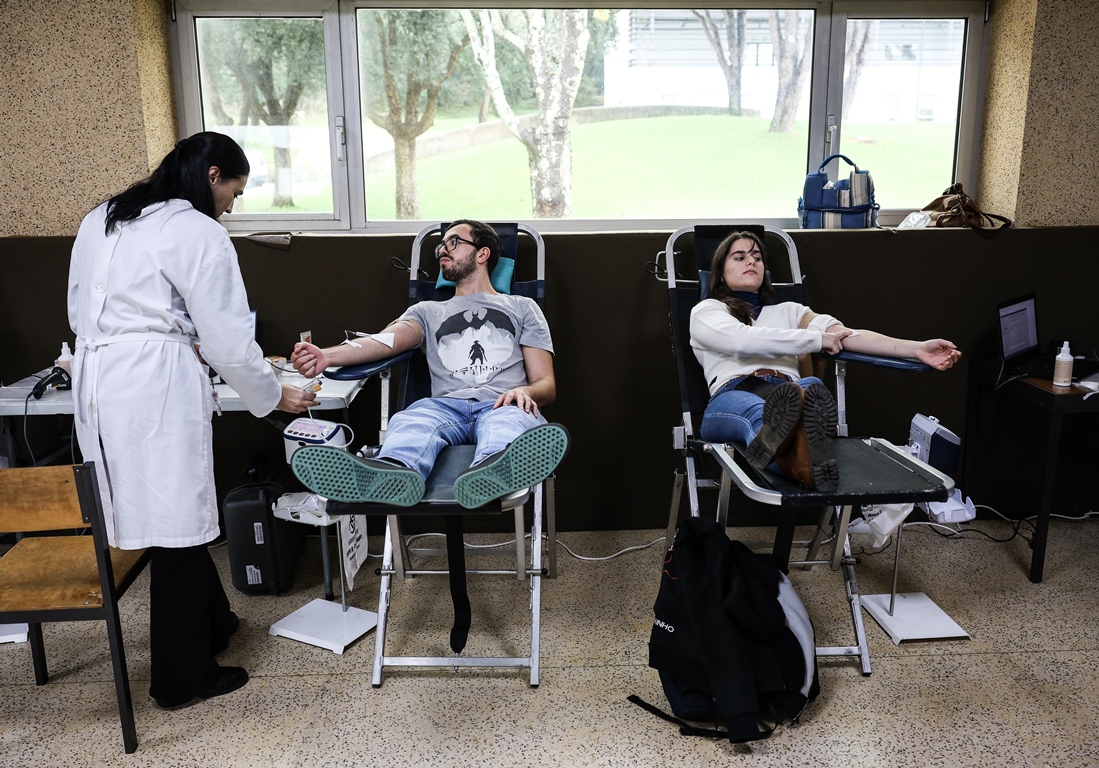 Imagem número 8 da galeria Dádiva de Sangue