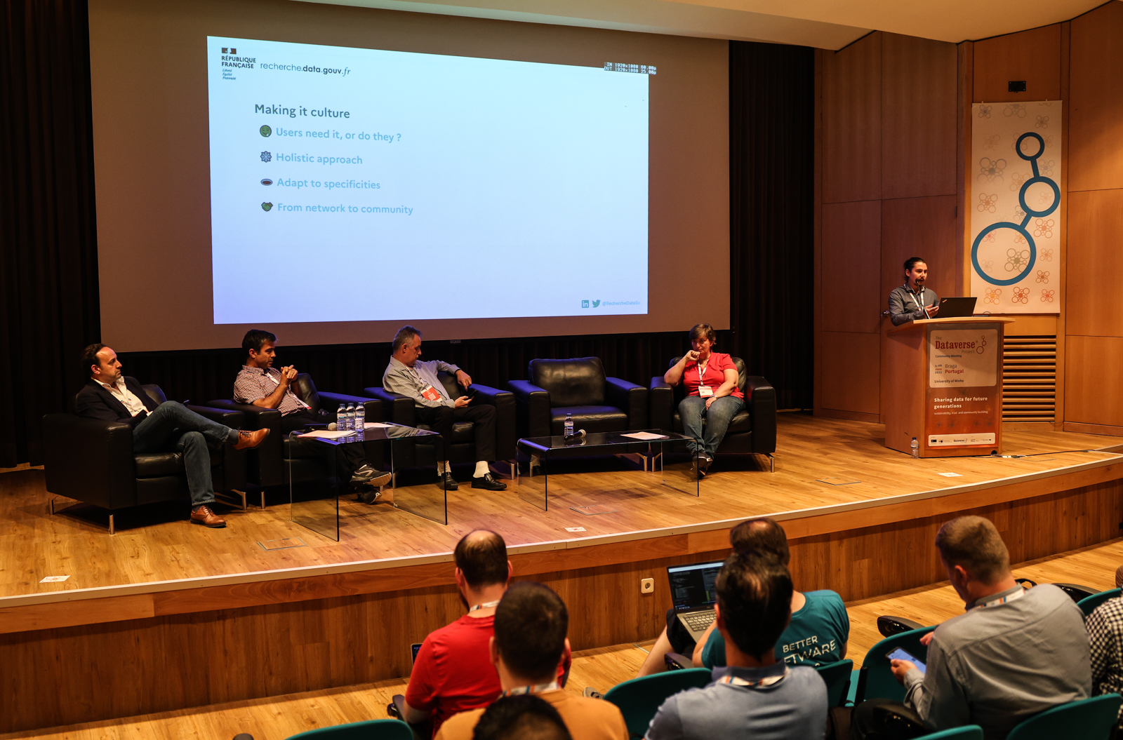 Imagem número 4 da galeria Dataverse