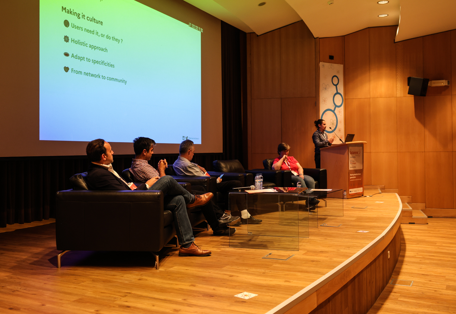 Imagem número 5 da galeria Dataverse