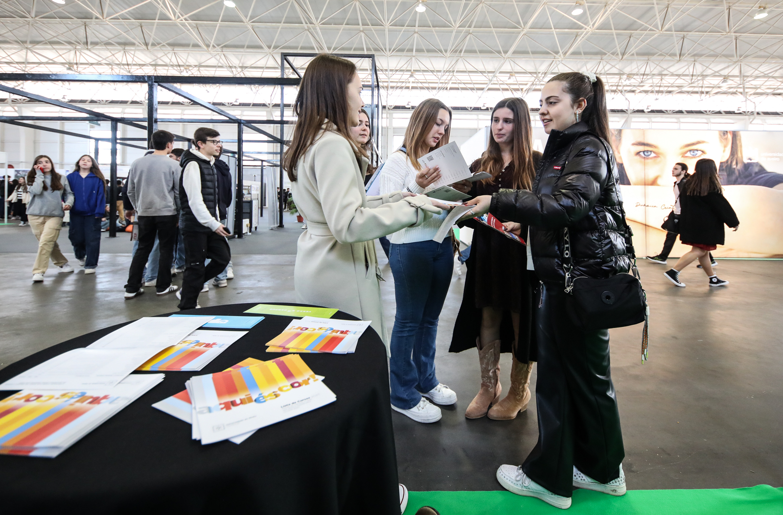 Imagem número 2 da galeria Feira Vocacional e Profissional